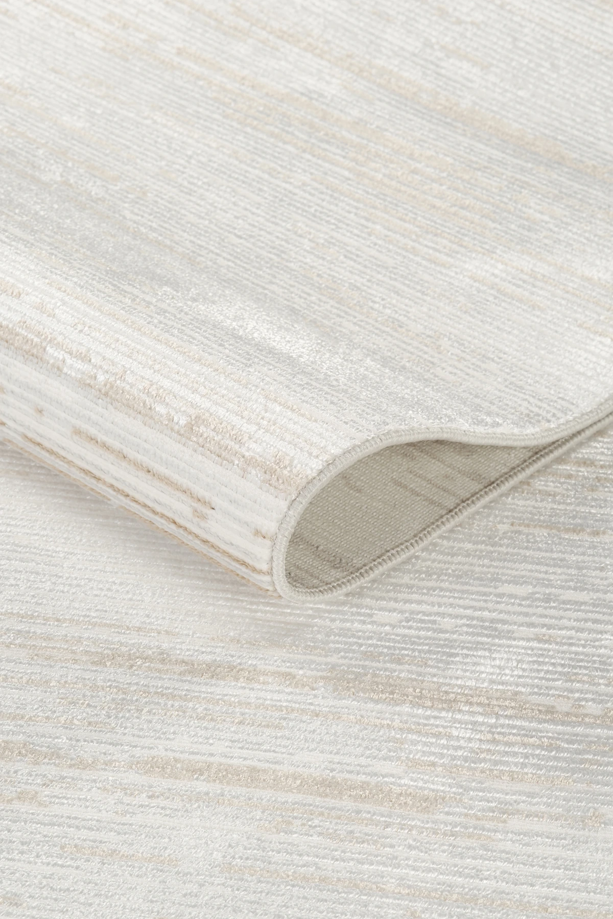 Düz ve Şık Desen, Yıkanabilir, Kaydırmaz, Toz Tutmaz Kadife Halı - Bej