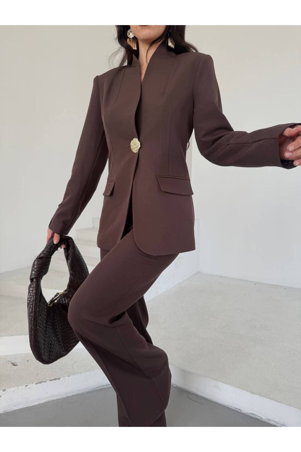 Düğme Detaylı Blazer Ceket Pantolon Takım