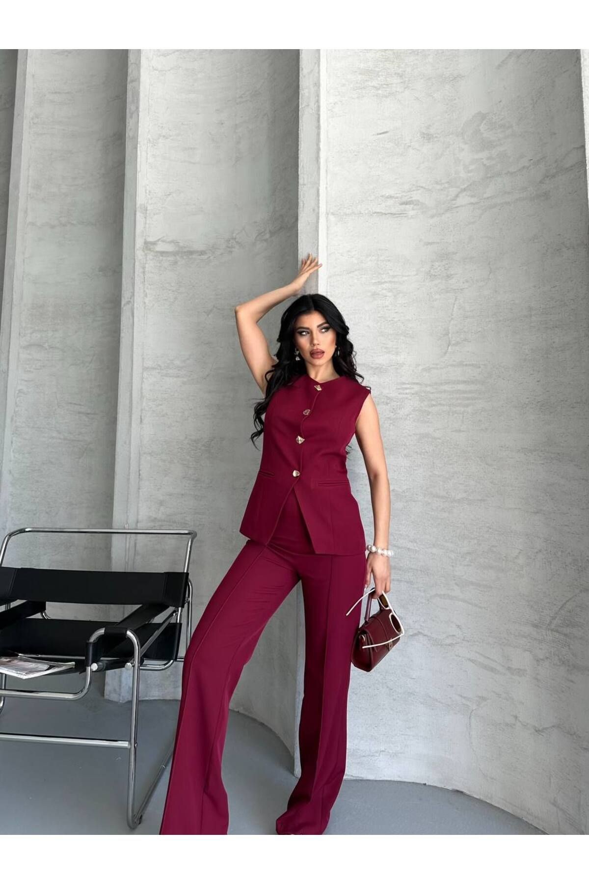 Düğmeli Blazer Yelekli Pantolon Takım