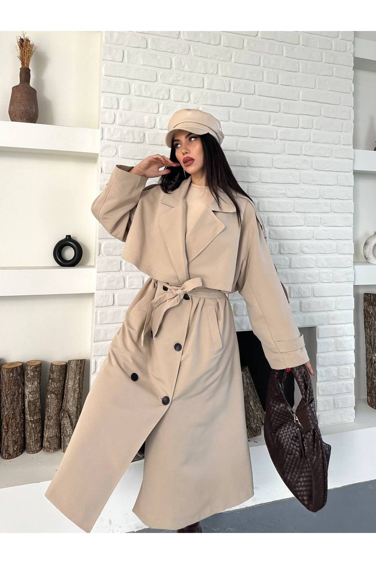 Pelerinli Düğmeli Kuşaklı Trençkot