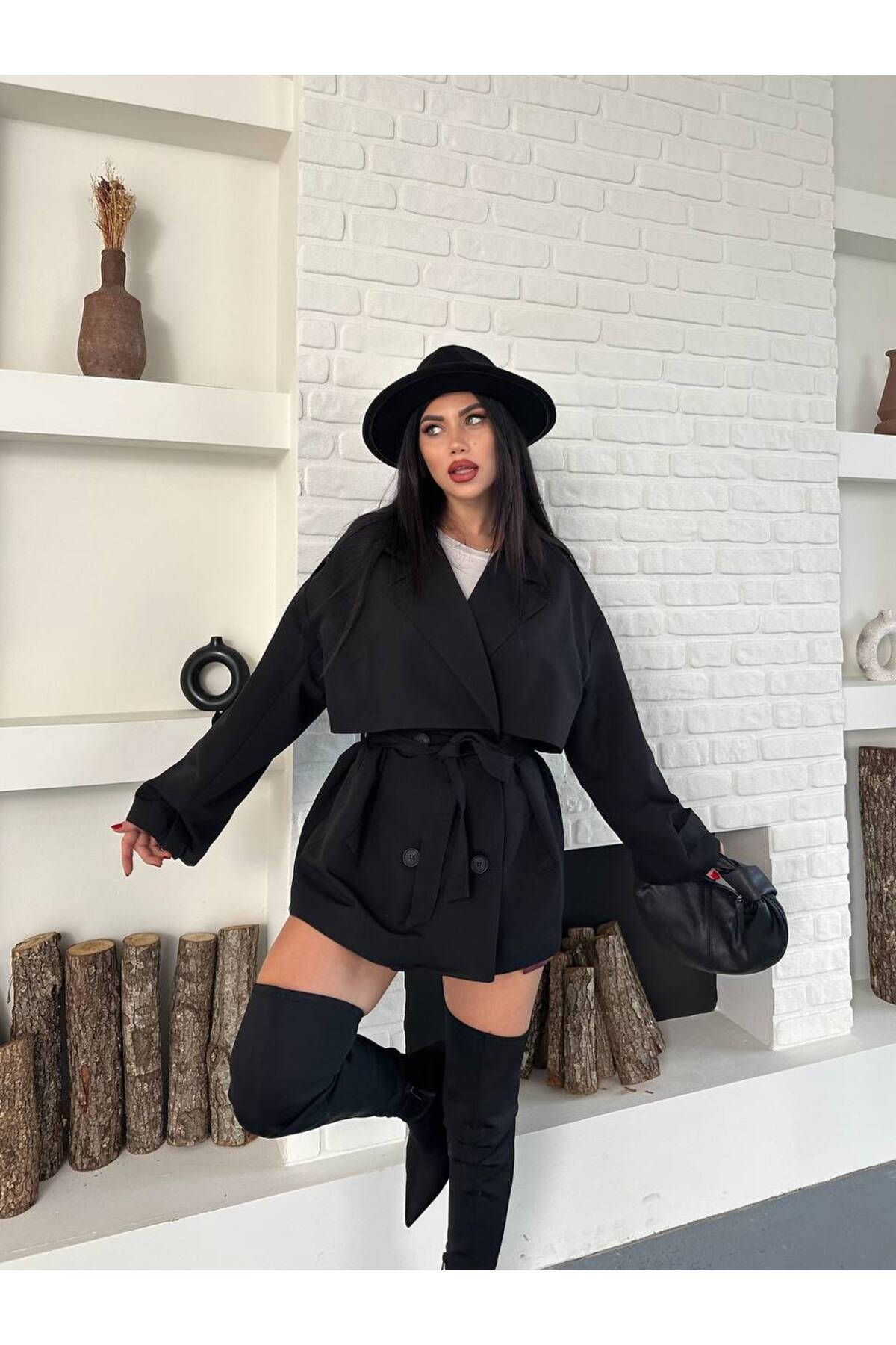 Düğmeli Kuşaklı Trençkot