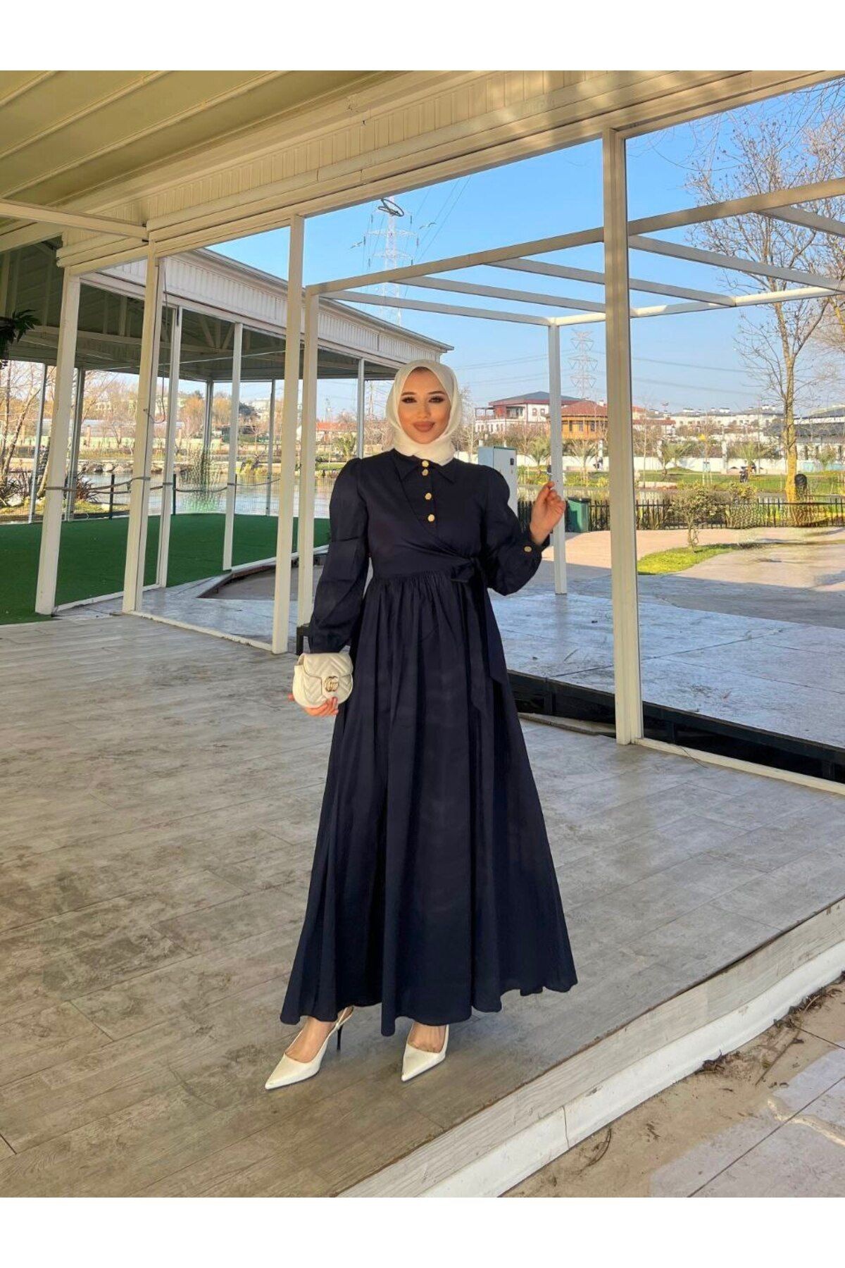 Düğmeli Yandan Bağlamalı Elbise