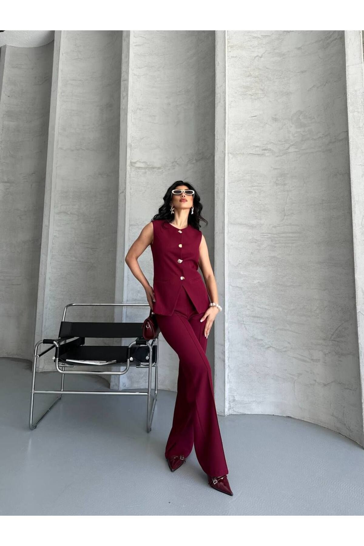 Düğmeli Blazer Yelekli Pantolon Takım