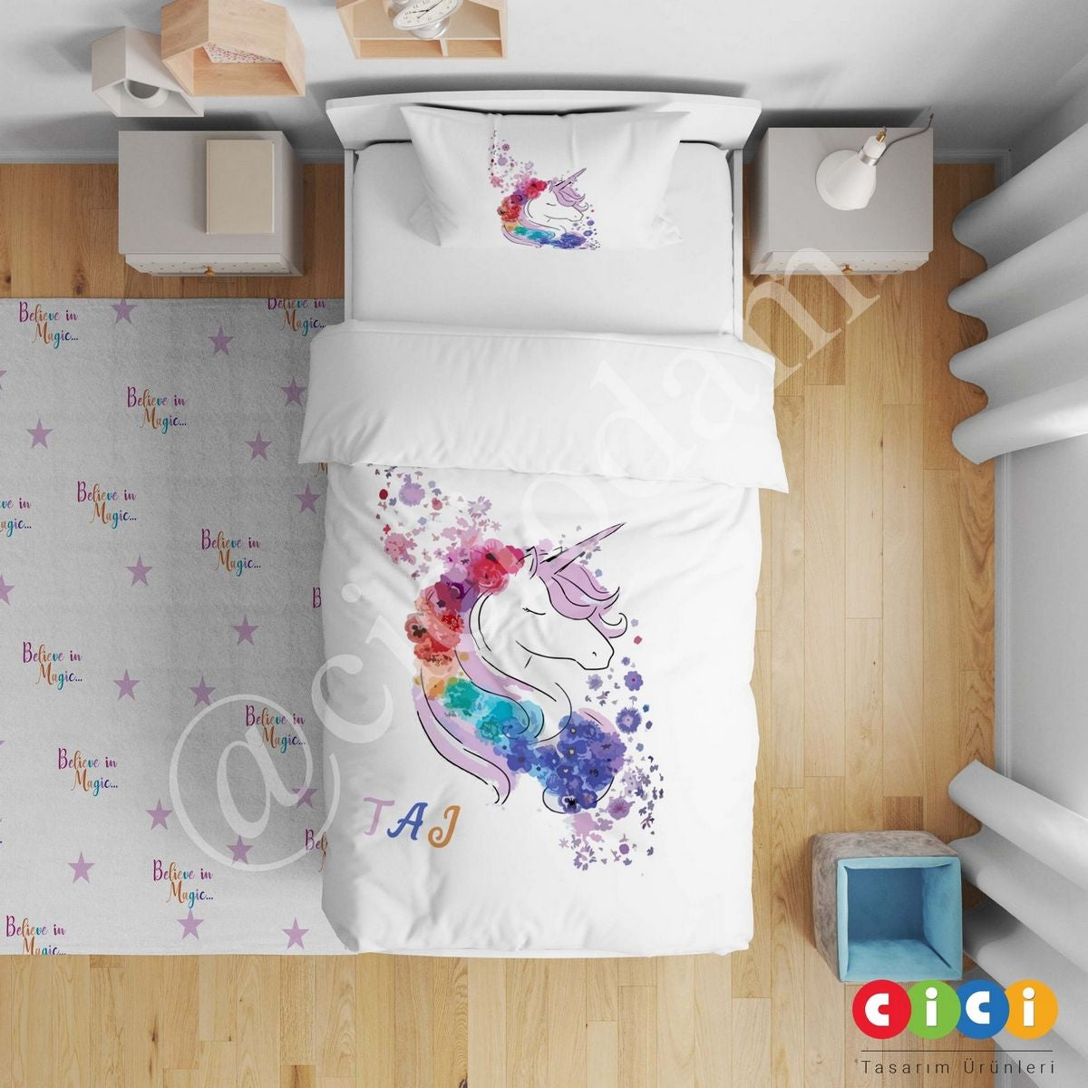Çiçekli Unicorn  Yatak Örtüsü