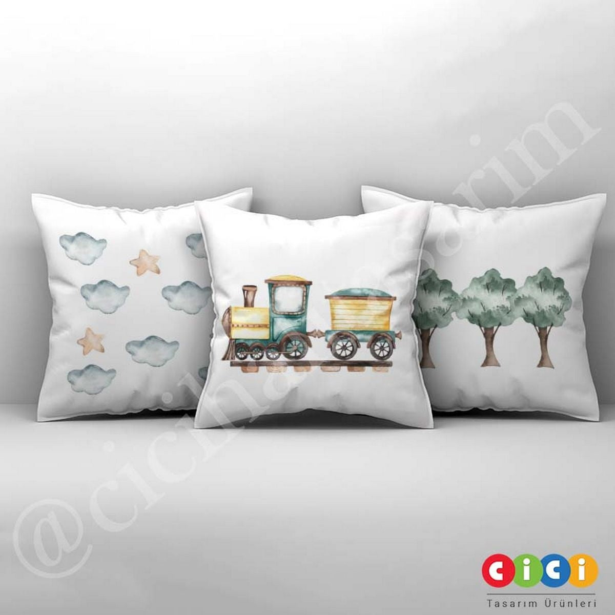 Suluboya Trenler ve Bulutlar 4018 Kırlent Kılıfı