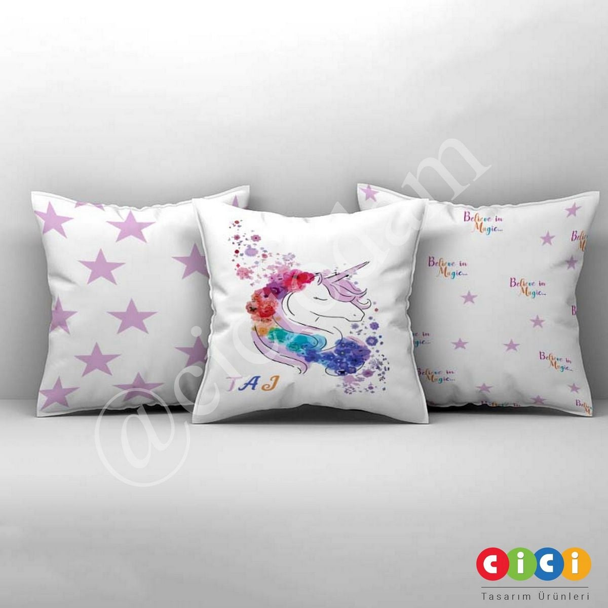 Çiçekli Unicorn Kırlent Kılıfı