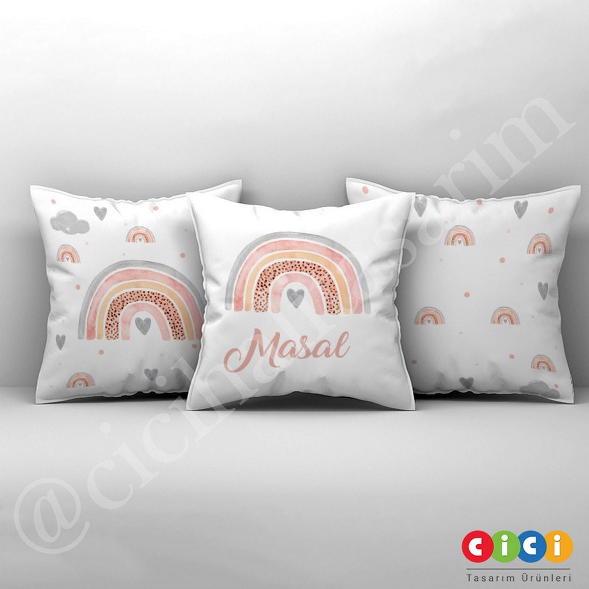 Gökkuşağı ve Bulutlar Kırlent Kılıfı