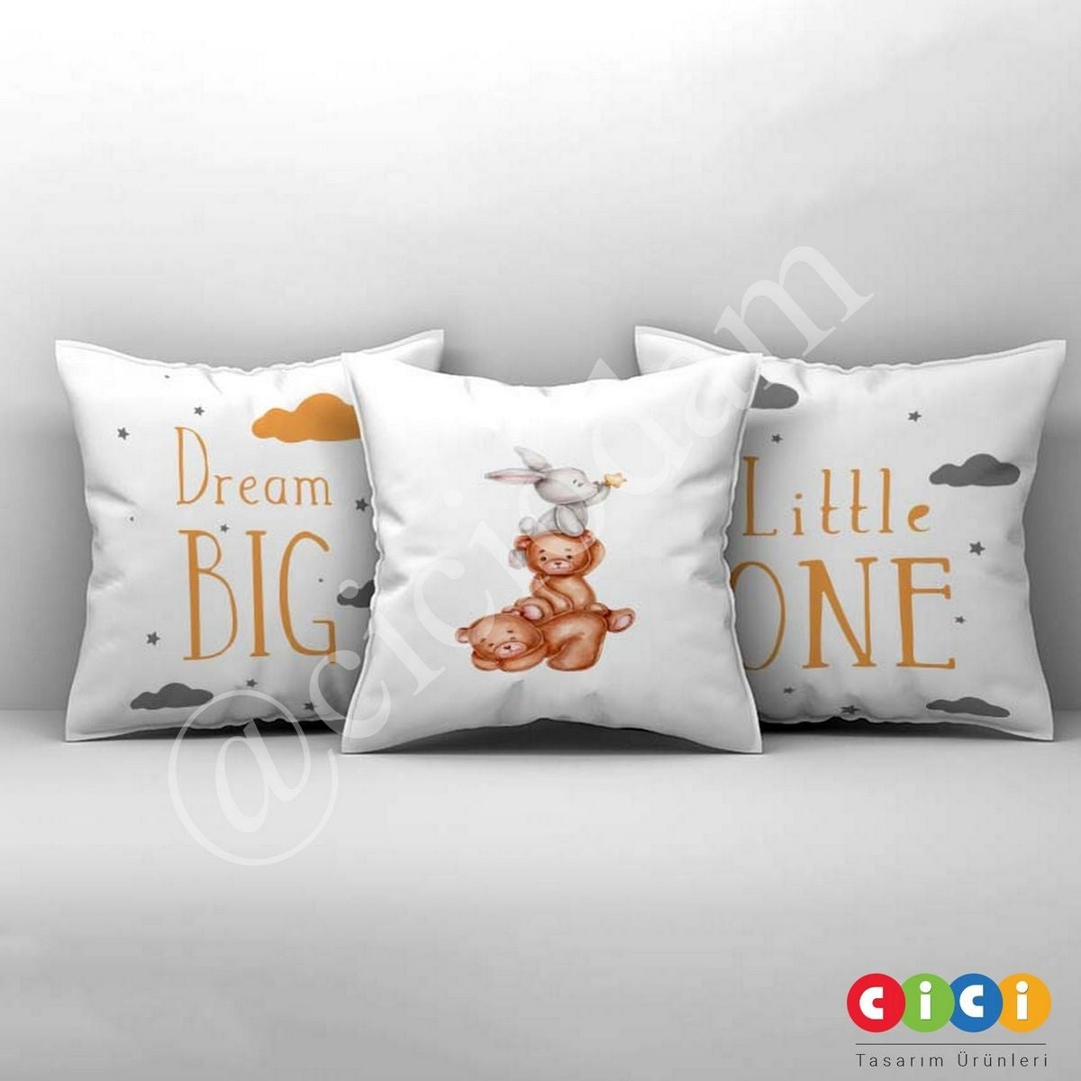 Sevimli Ayıcık Tavşan ve Yıldızlı Kırlent Kılıfı