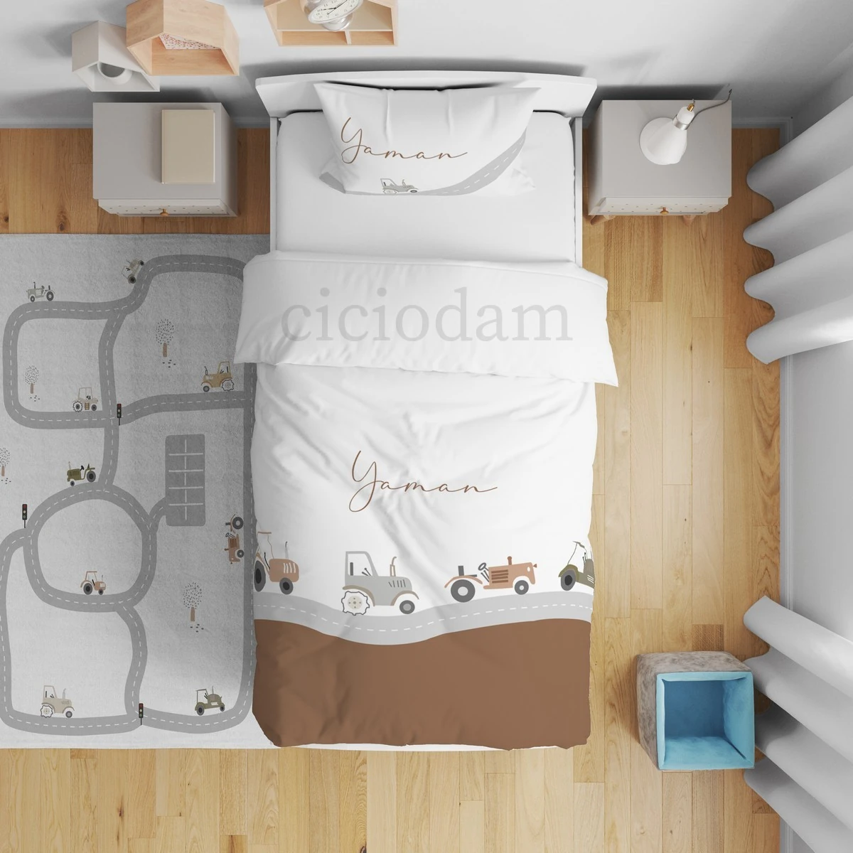 Renkli Traktörler Yol İsimli Yatak Örtüsü