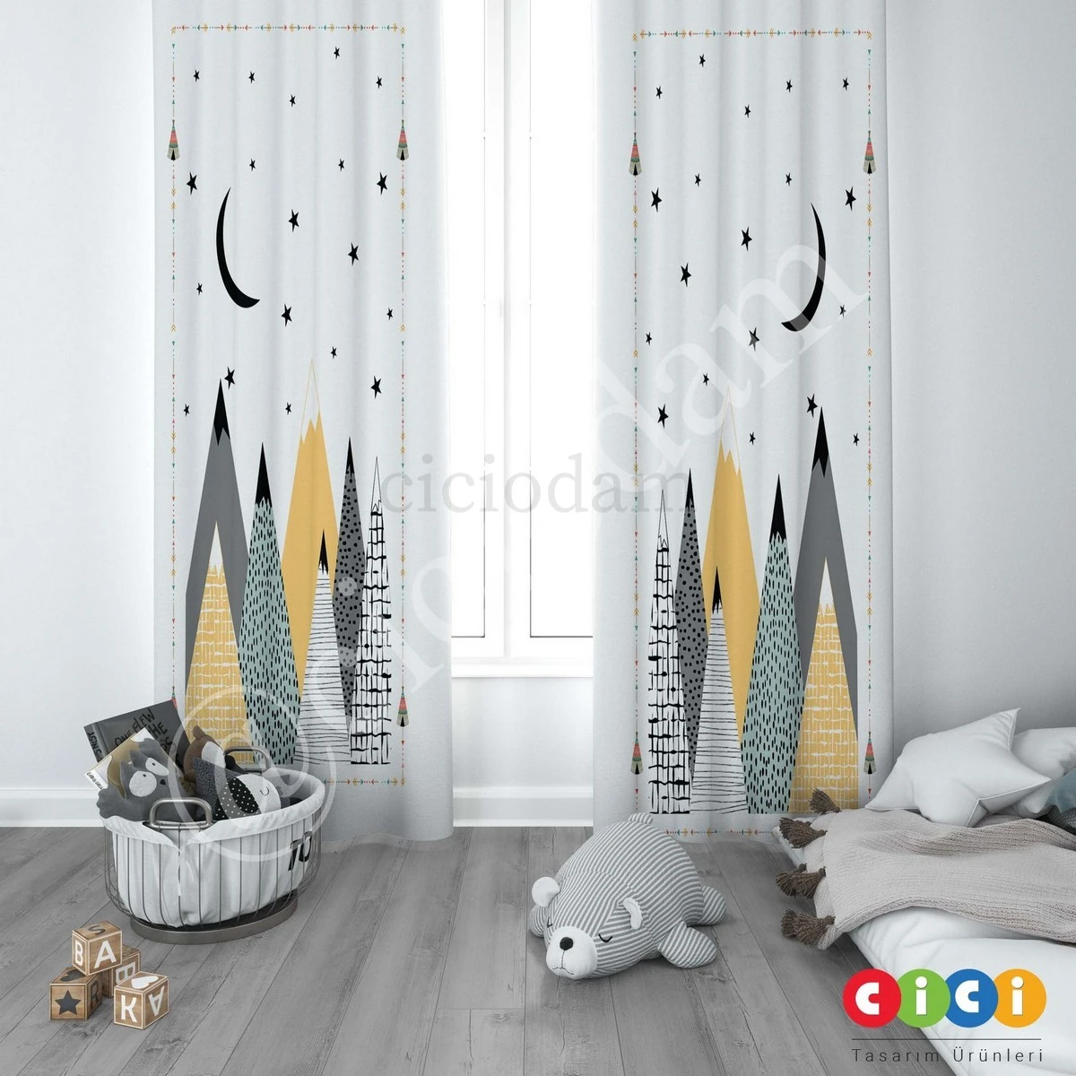 İskandinav Dağlar Ay ve Yıldızlı Çocuk Odası Perdesi