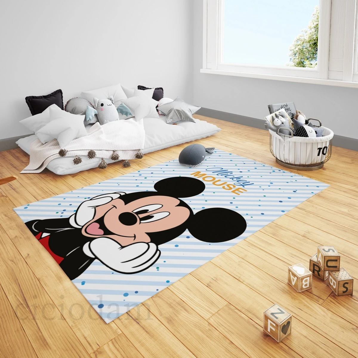 Mickey Mouse ve Mavi Puantiyeler Çocuk Halısı