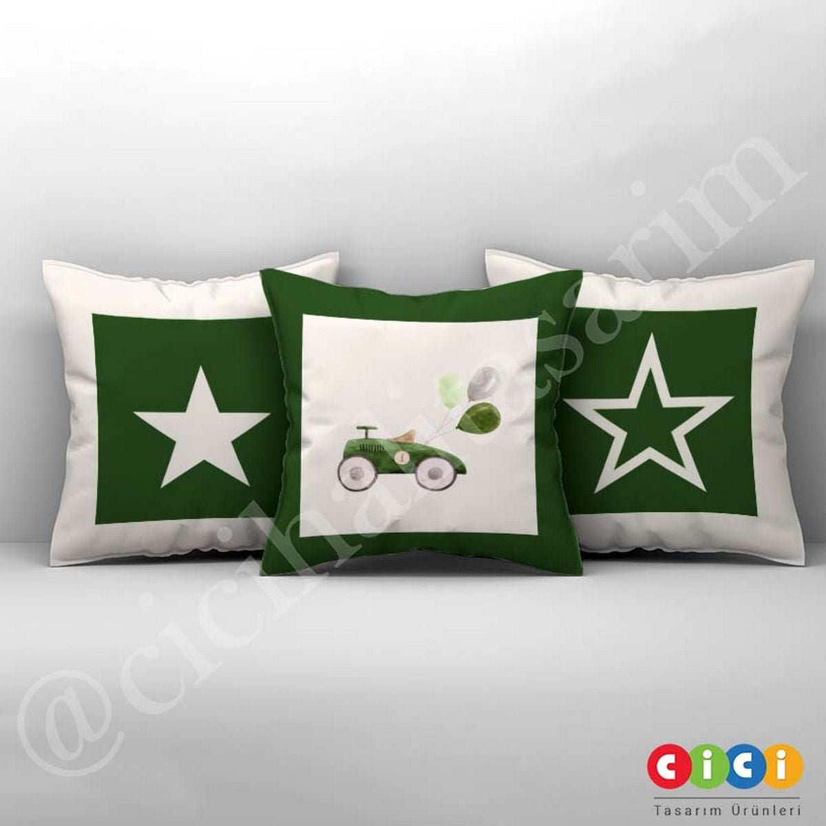 Yeşil Tahta Araba Balon ve Yıldızlar Kırlent Kılıfı