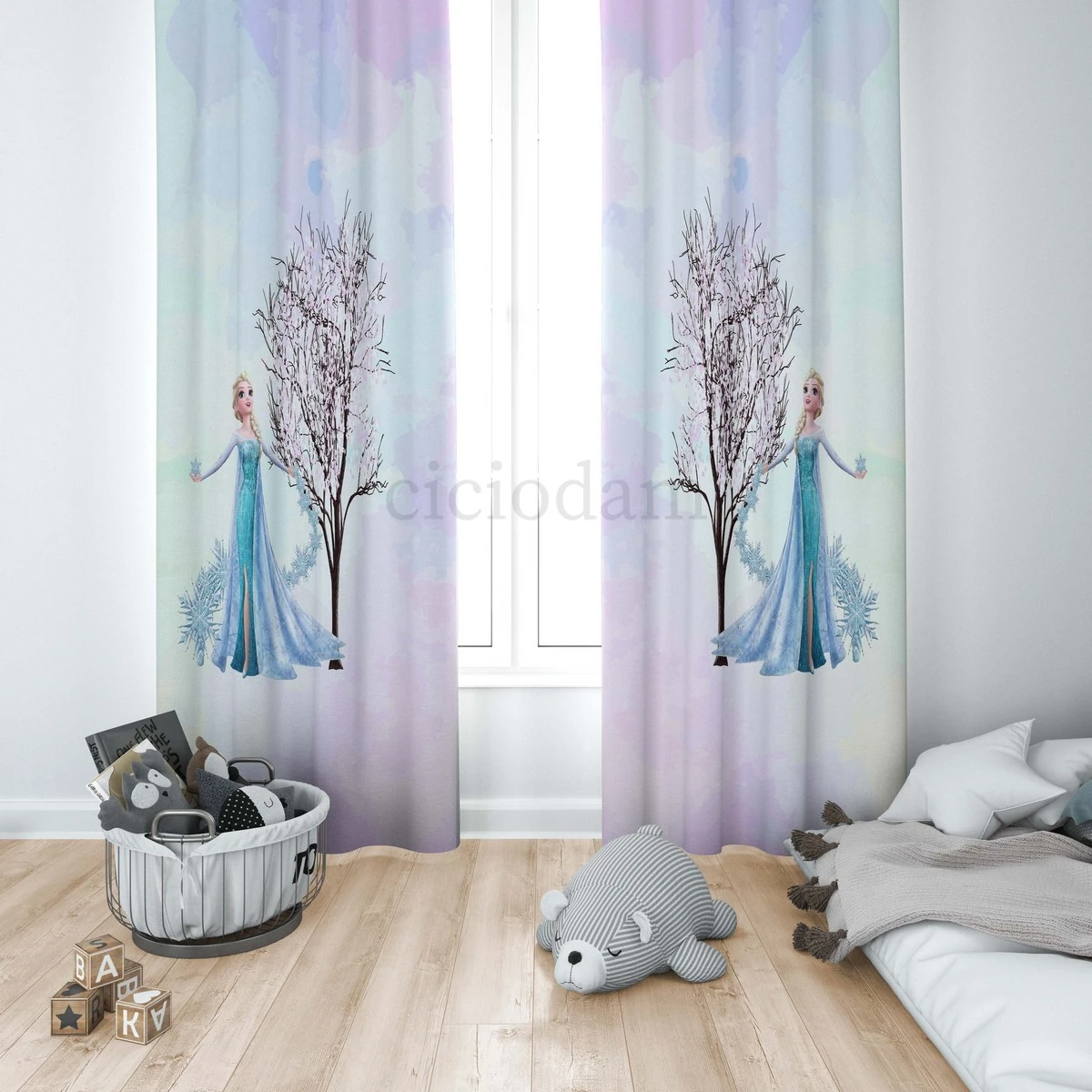 Elsa Pembe Ağaç ve Seksek Oyun Çocuk Odası Perdesi
