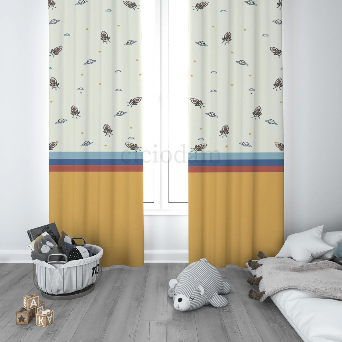 Astronot Ayı Gezegen Gökkuşağı Ve Roket Çocuk Odası Perdesi