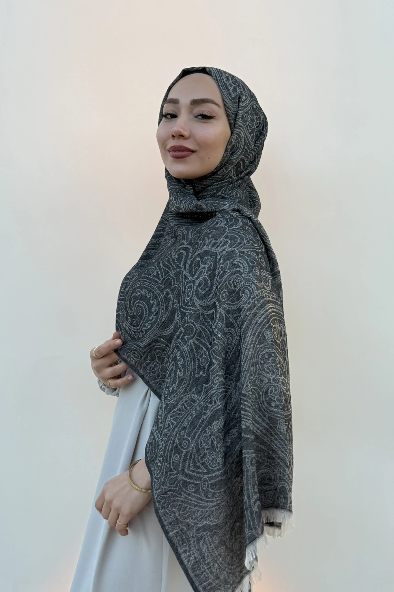 Ethnic Pattern Cashmere Scarf