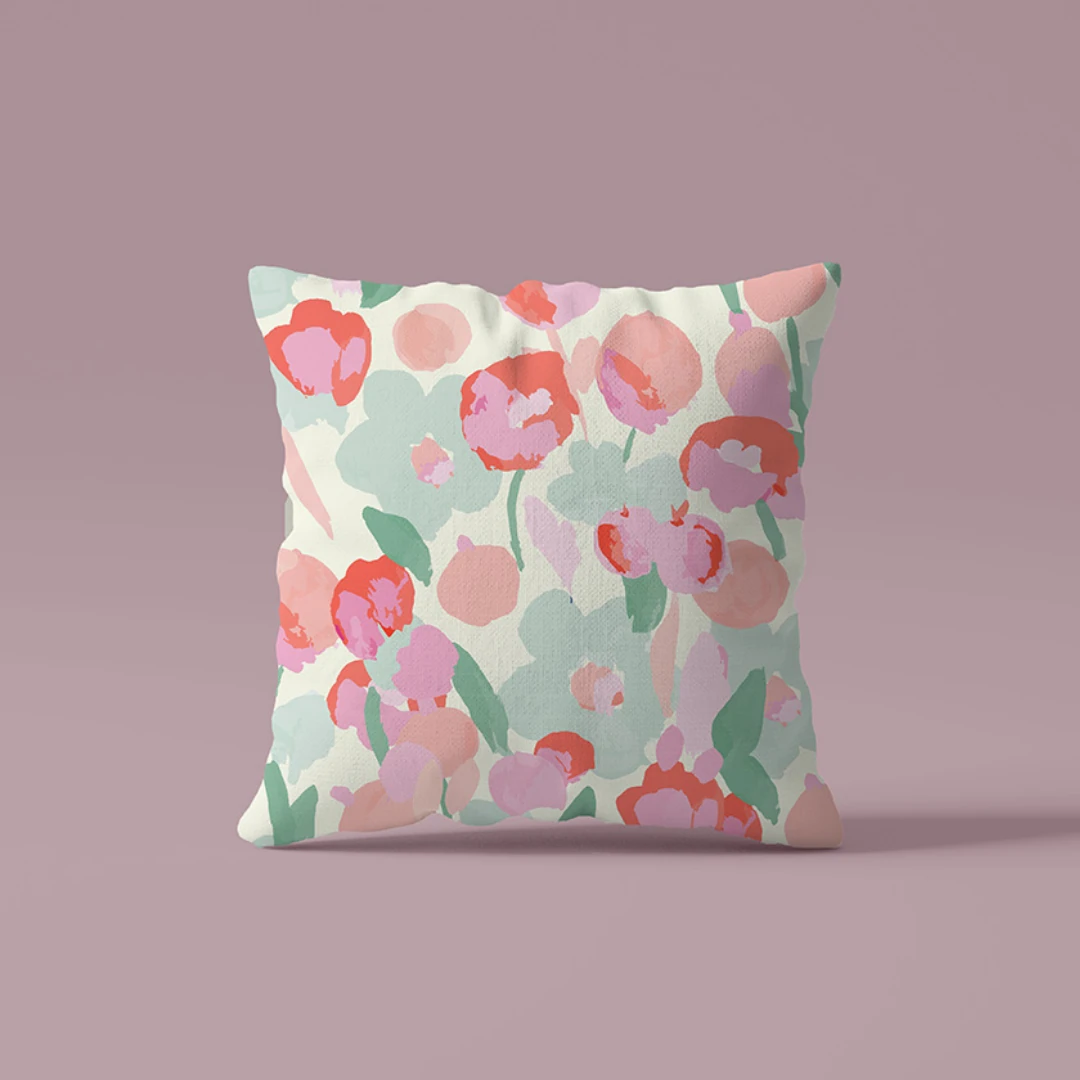 Çift Taraflı Çiçek Pembe Desenli 4'lü Dijital Baskılı Kırlent Kılıfı Seti