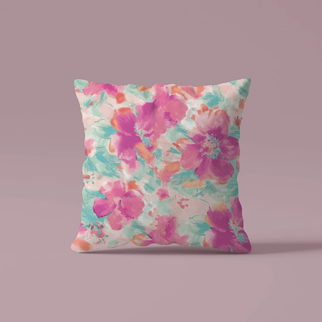 Çift Taraflı Çiçek Pembe Desenli 4'lü Dijital Baskılı Kırlent Kılıfı Seti