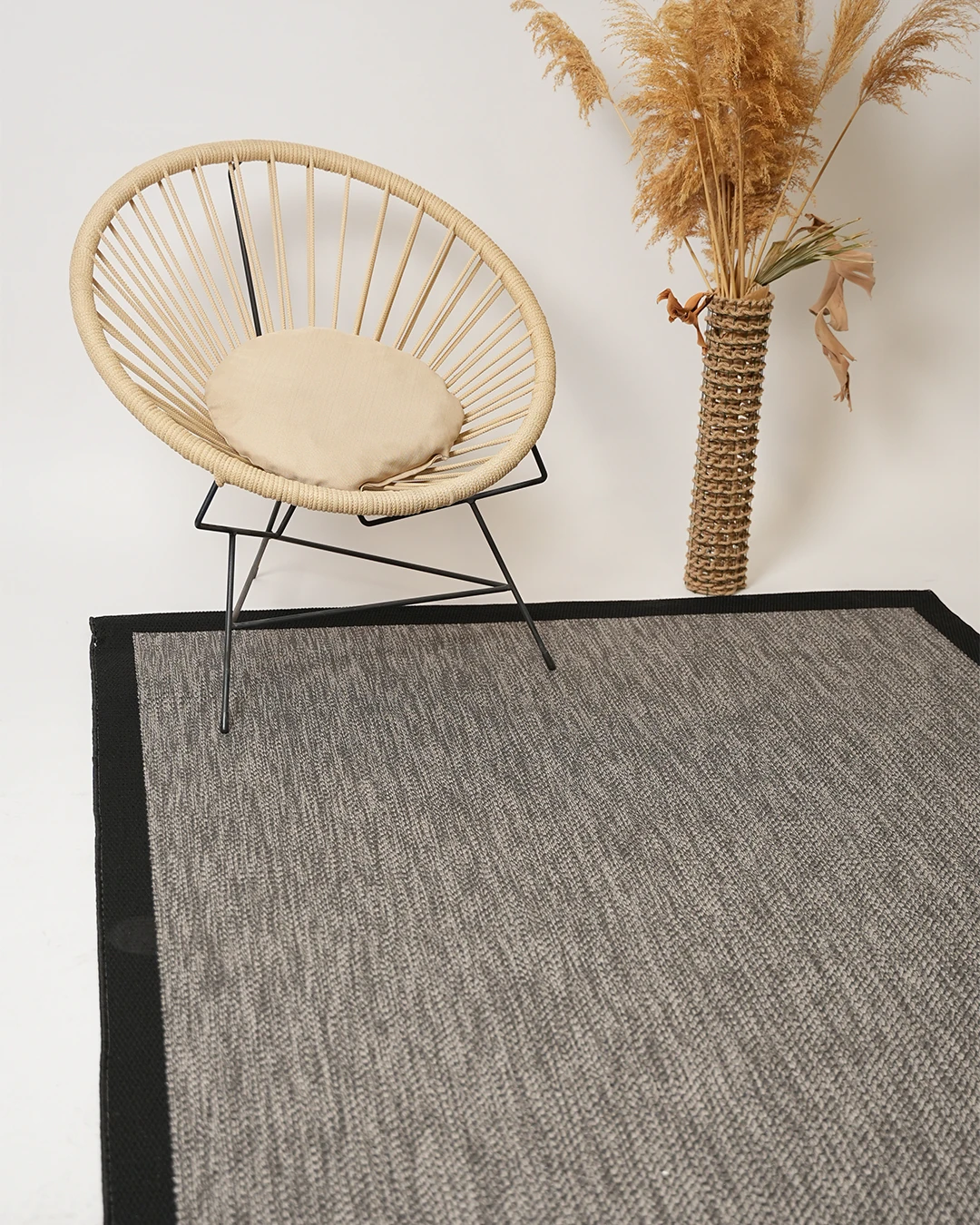 Arzen Sisal Serisi Siyah Bordür Gri Tasarım Sisal Halı -EZ11