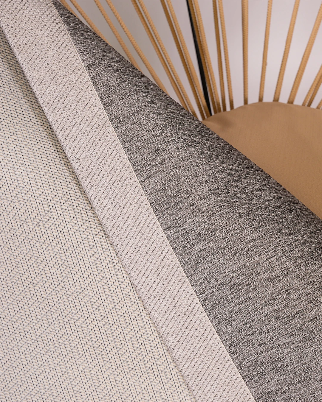 Arzen Sisal Serisi Koyu Beyaz Bordür Antrasit Tasarım Sisal Halı -619Ant