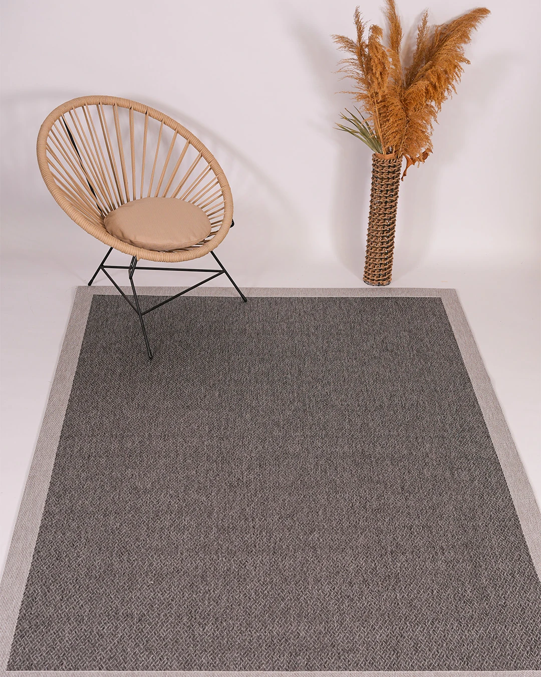 Arzen Sisal Serisi Koyu Beyaz Bordür Antrasit Tasarım Sisal Halı -619Ant