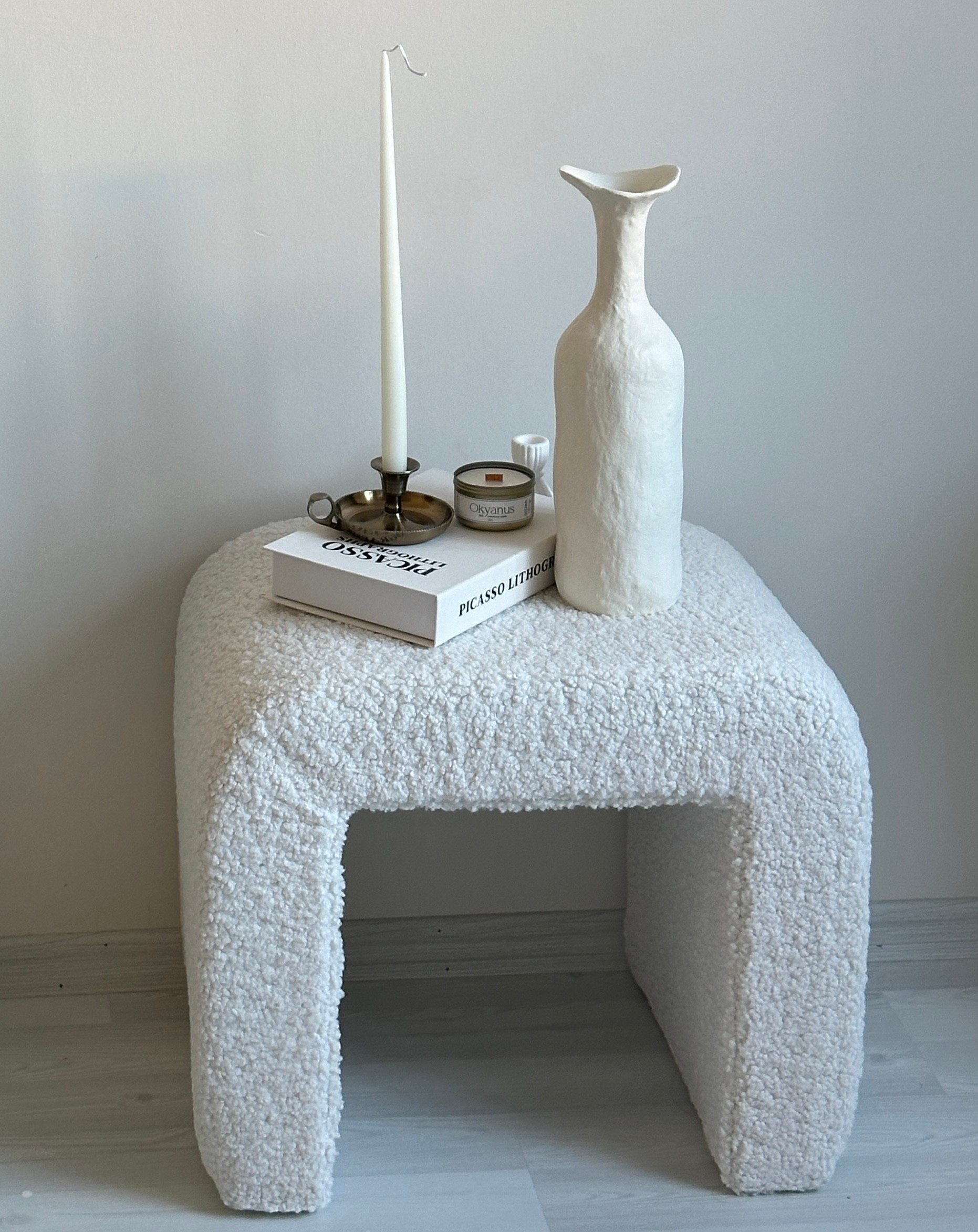 Beyaz Teddy Stool