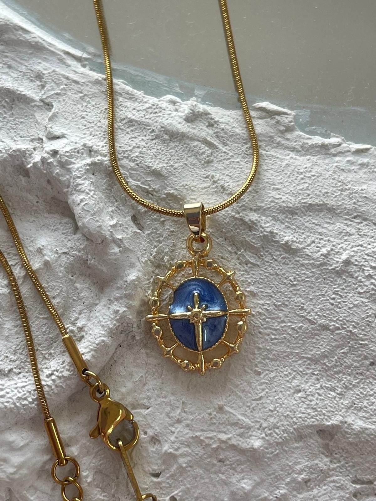 Mineli Kutup Yıldızı Çelik Kolye