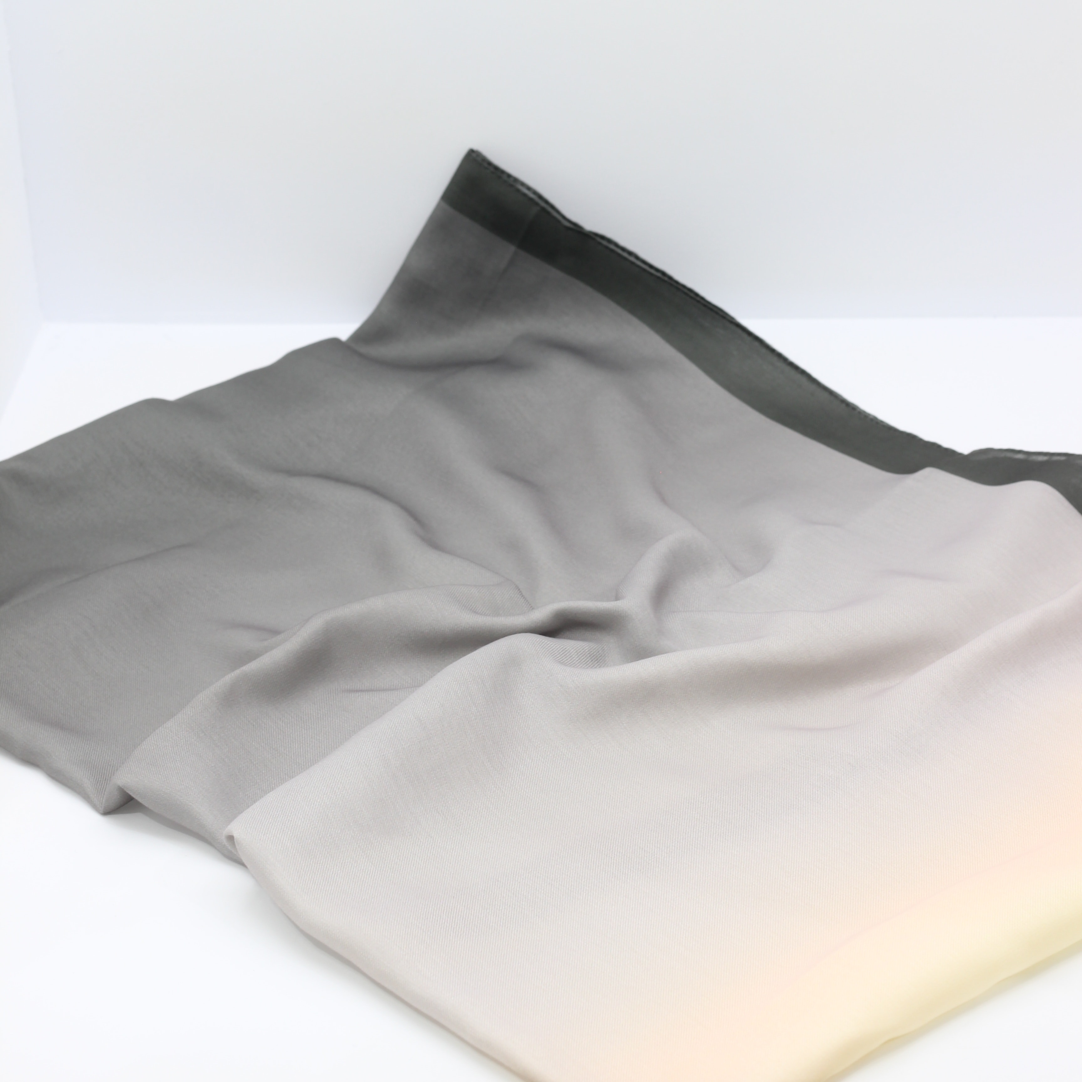 Degrade / Pamuklu Soft Eşarp