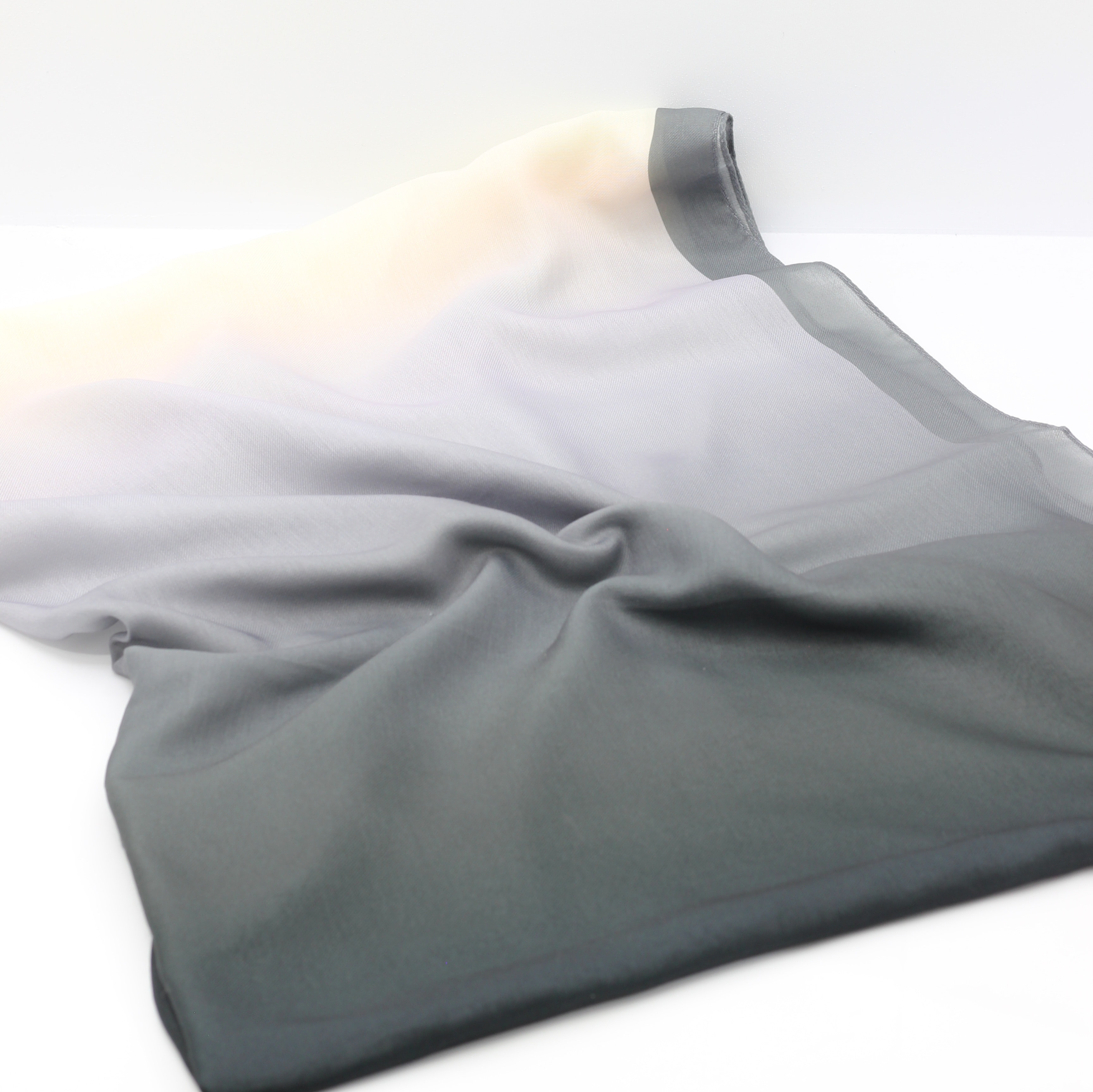 Degrade / Pamuklu Soft Eşarp