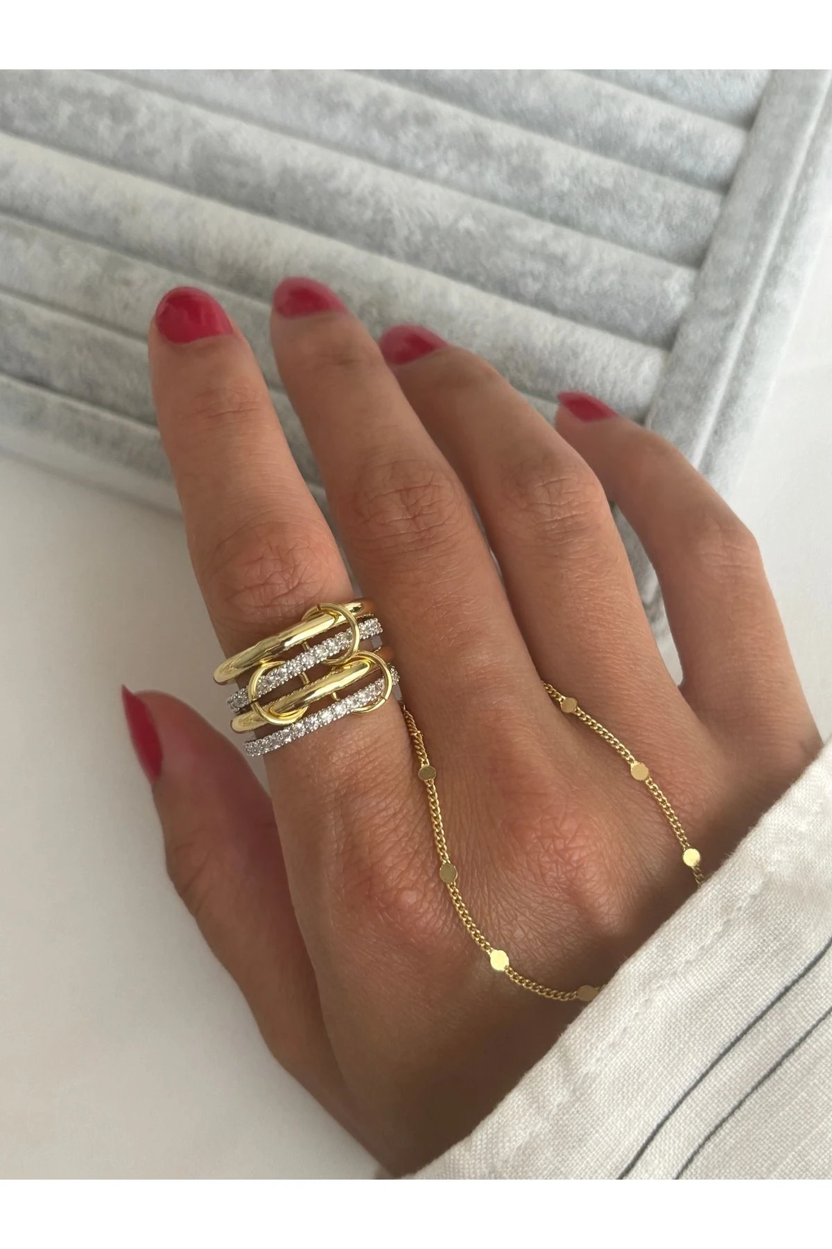 Taşlı 4'lü Yüzük