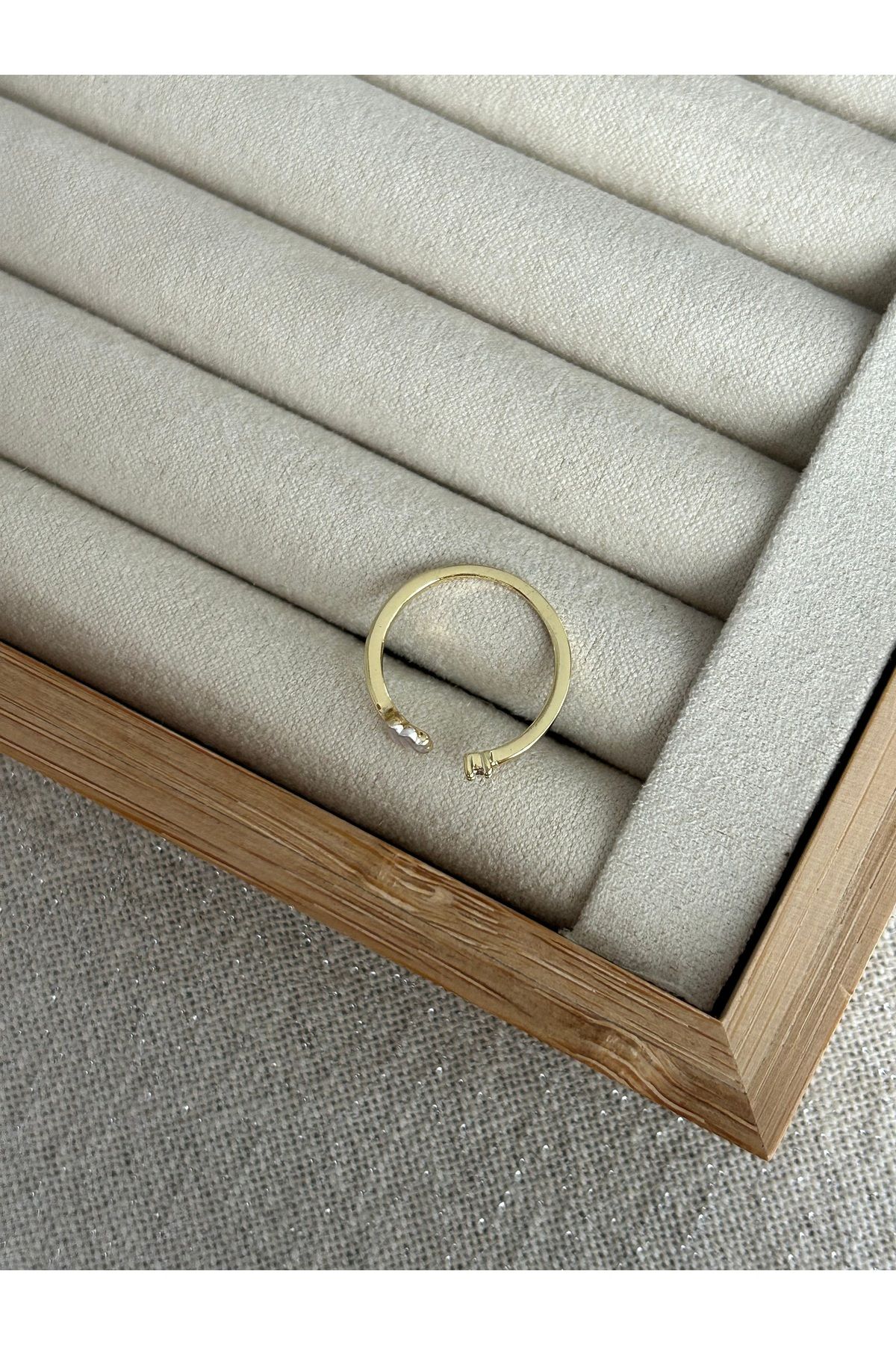 Sedefli İstiridye Serçe Parmak Yüzüğü