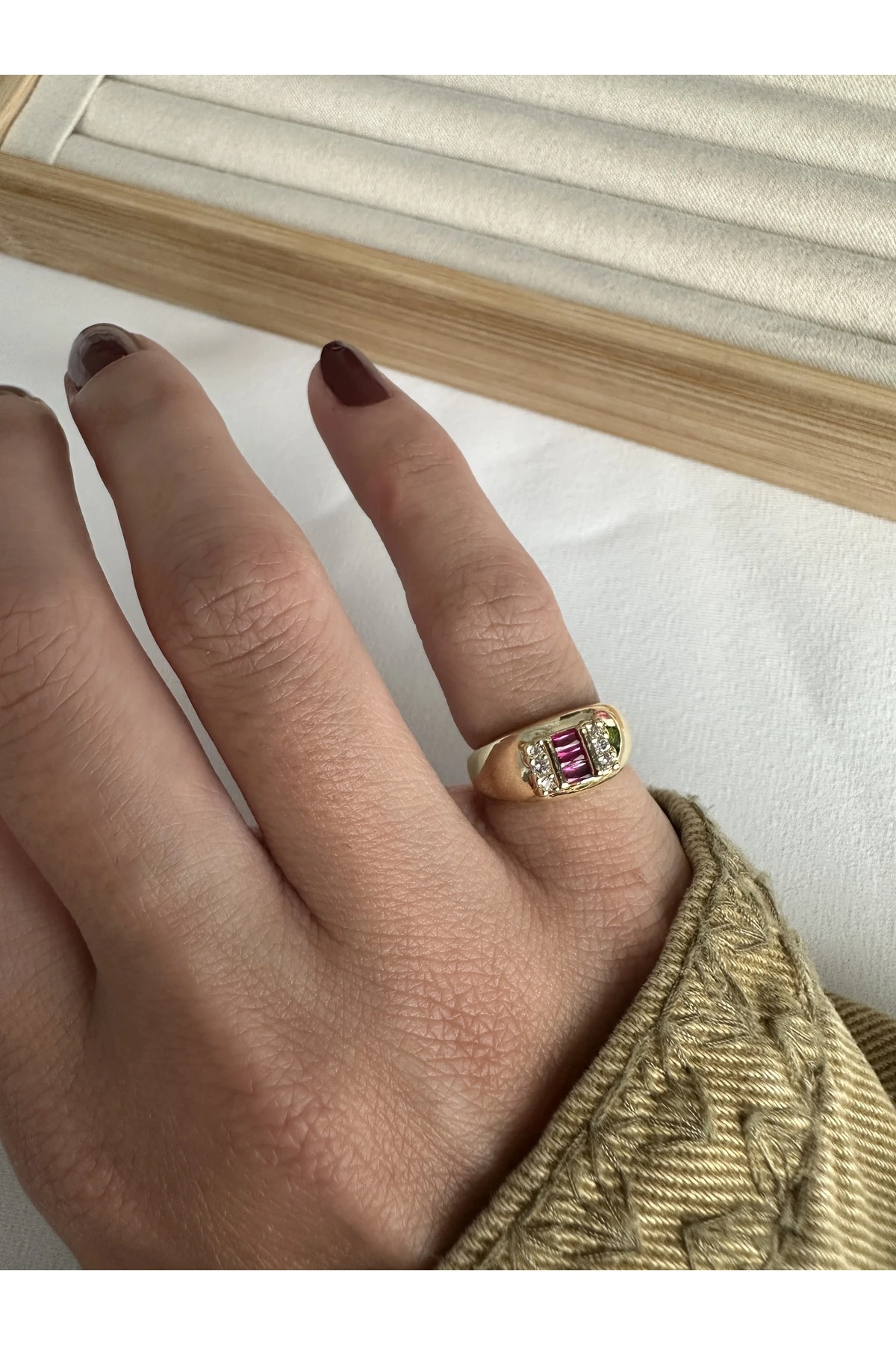 Baget Taşlı Serçe Parmak Yüzüğü