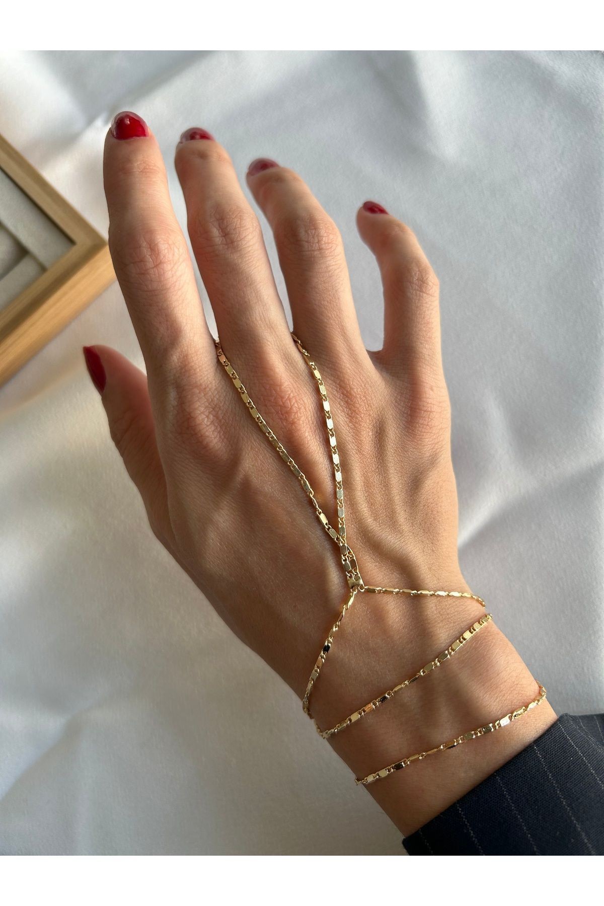 Gold Klasik Model Zincir Şahmeran