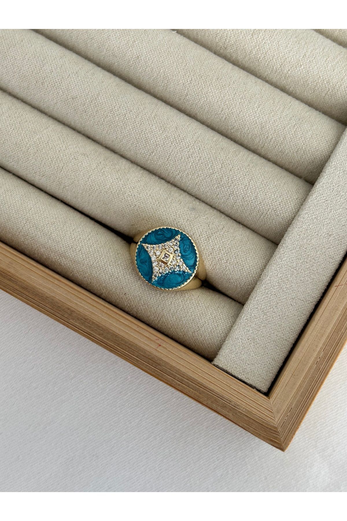 -Özel Seri- Gold Turkuaz Mineli Serçe Parmak Yüzüğü