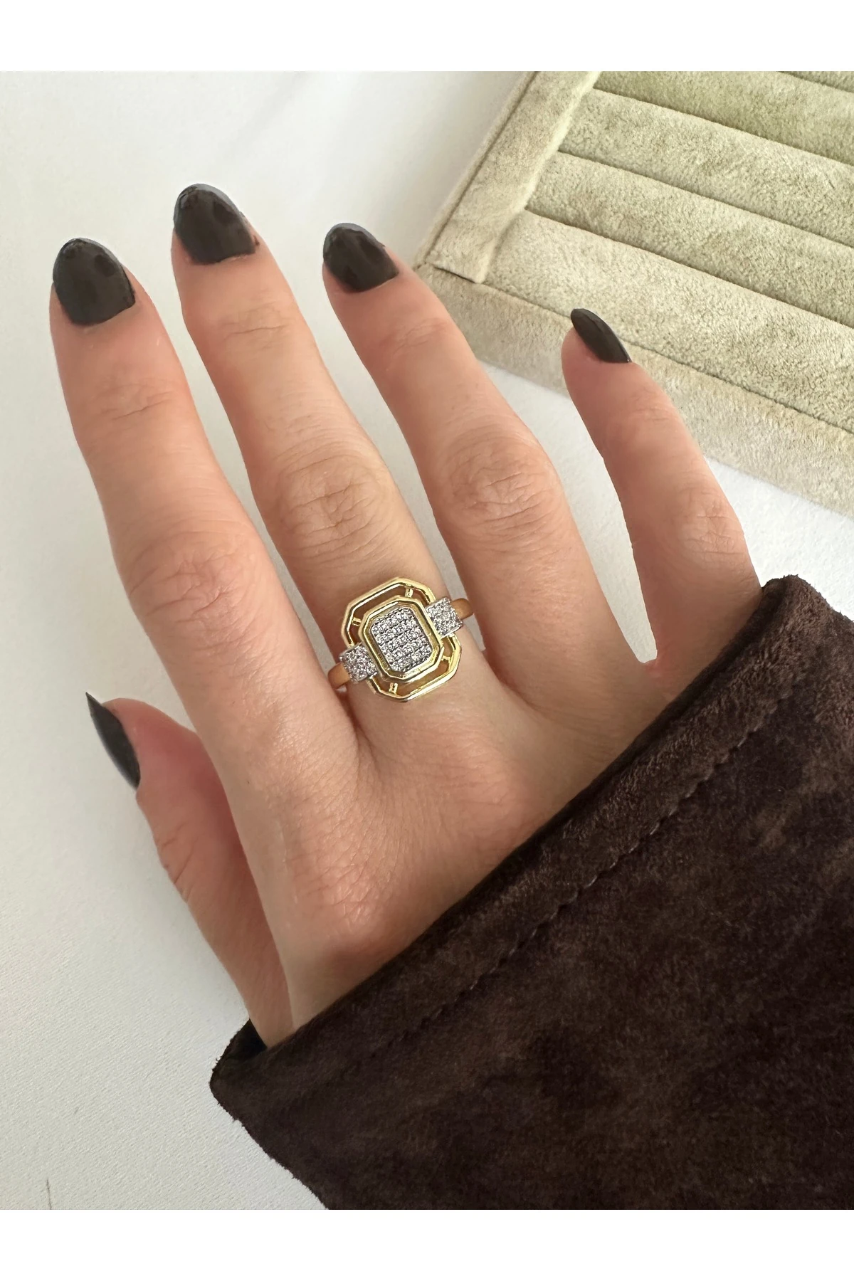 Çift Renkli Dörtgen Yüzük