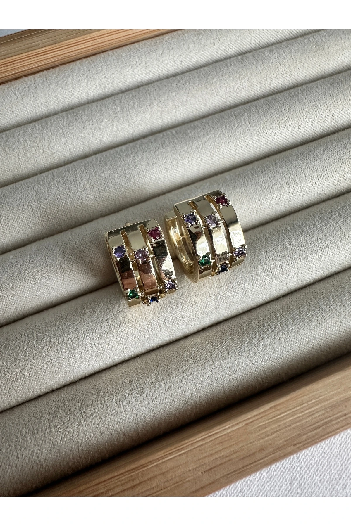 Mix Çok Renkli Ufak Halka Küpe