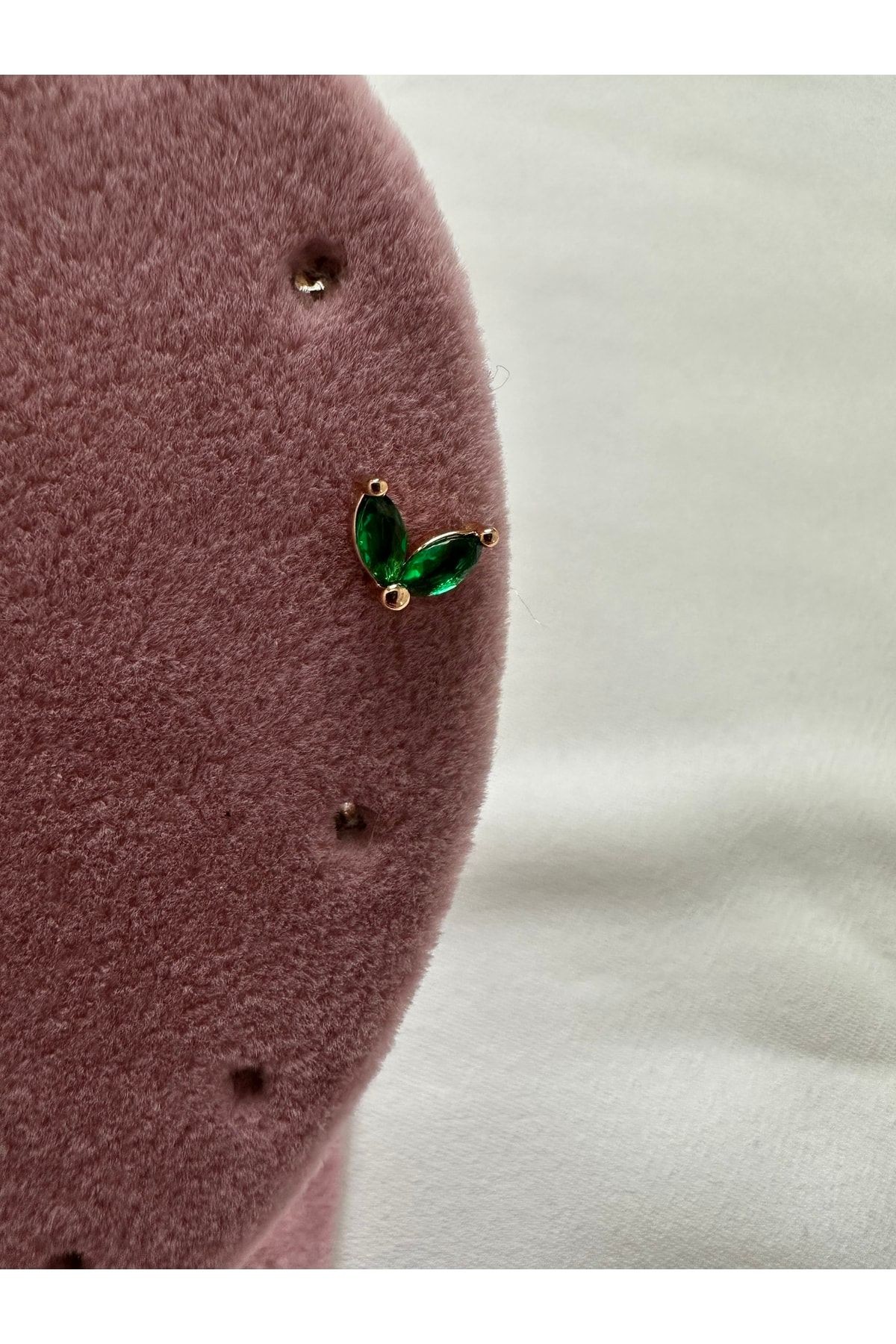 Yaprak Model Gold Iki Taşlı Tragus - Kıkırdak - Piercing