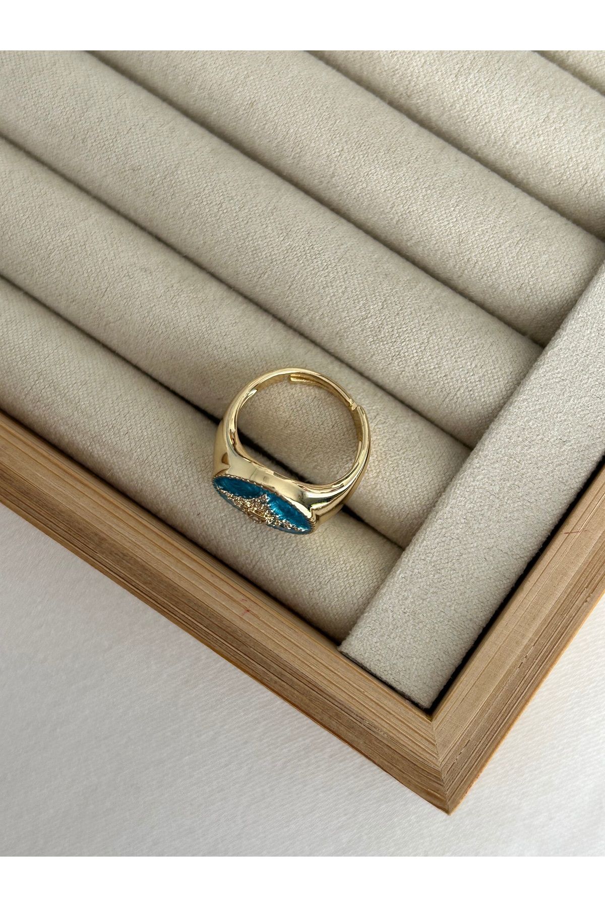 -Özel Seri- Gold Turkuaz Mineli Serçe Parmak Yüzüğü