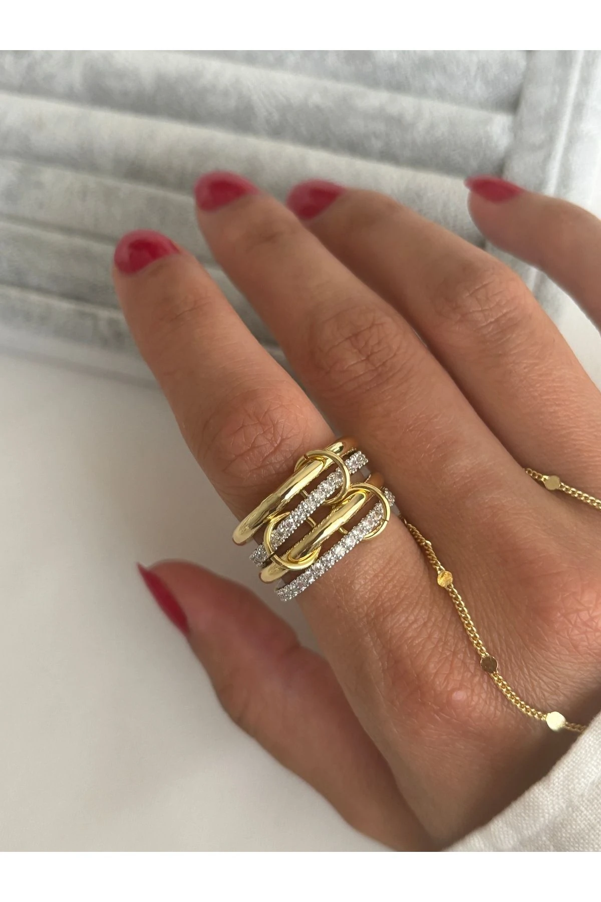 Taşlı 4'lü Yüzük