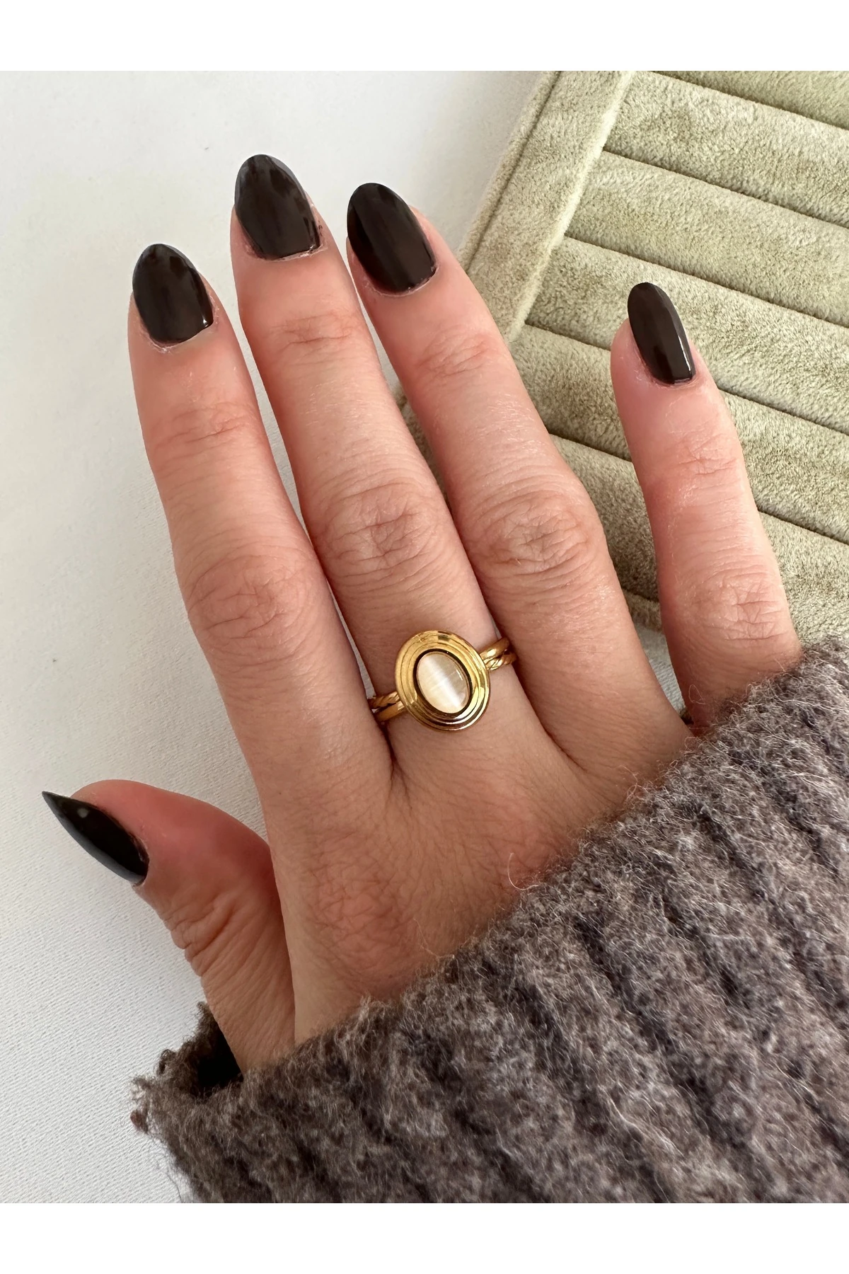 Gold Hareli Sedefli Yüzük