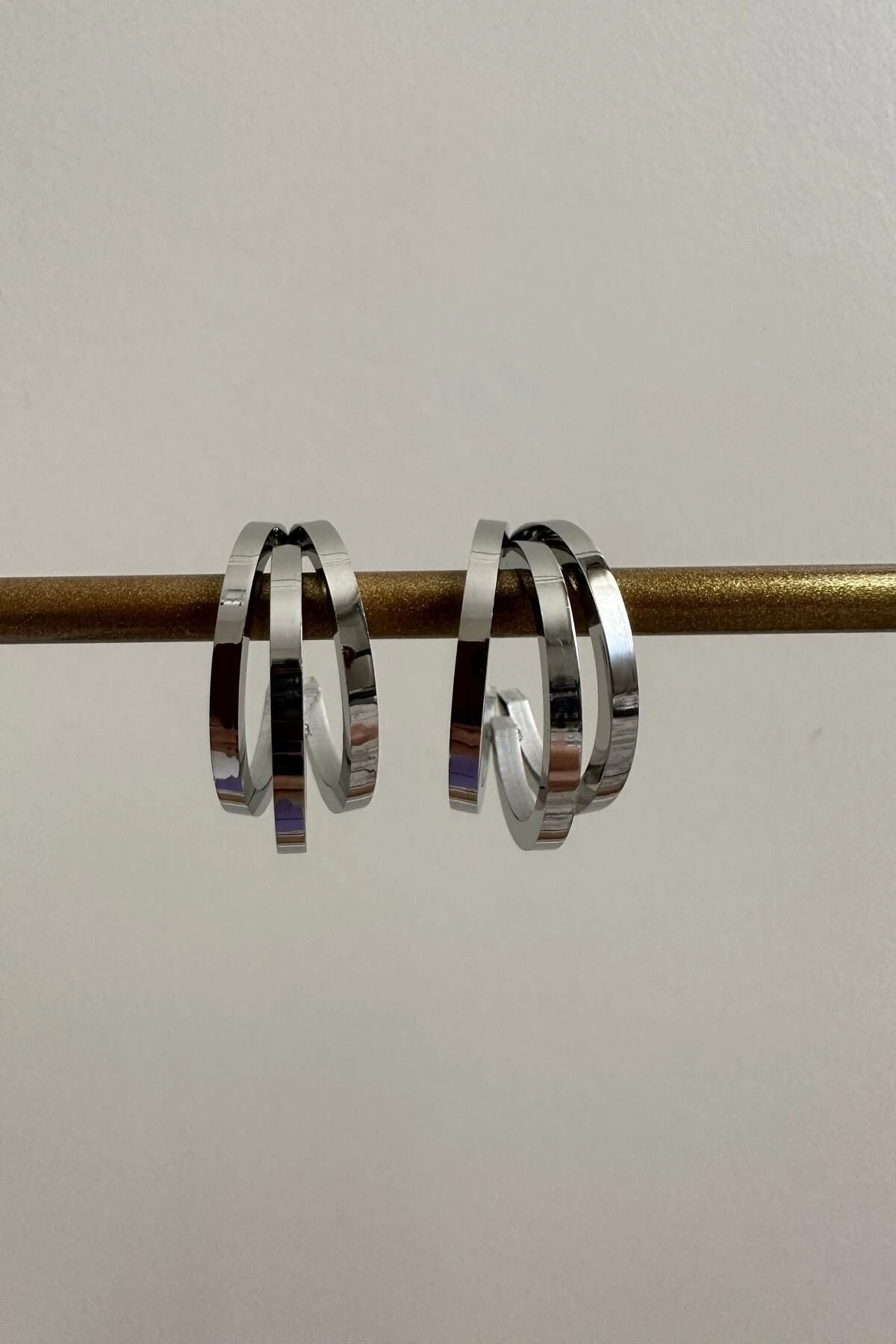 3 Sıra Çelik Kararmaz Kadın Halka Gold Küpe