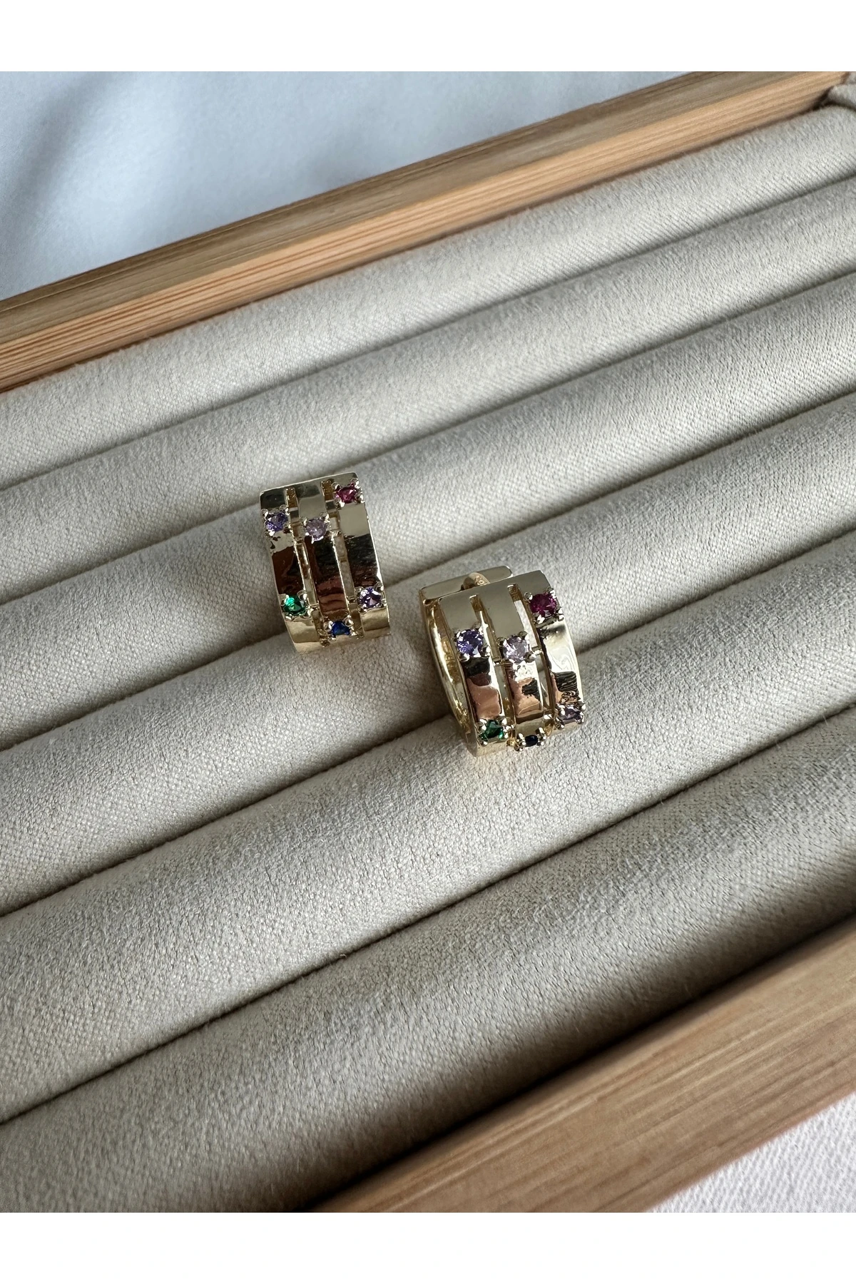 Mix Çok Renkli Ufak Halka Küpe