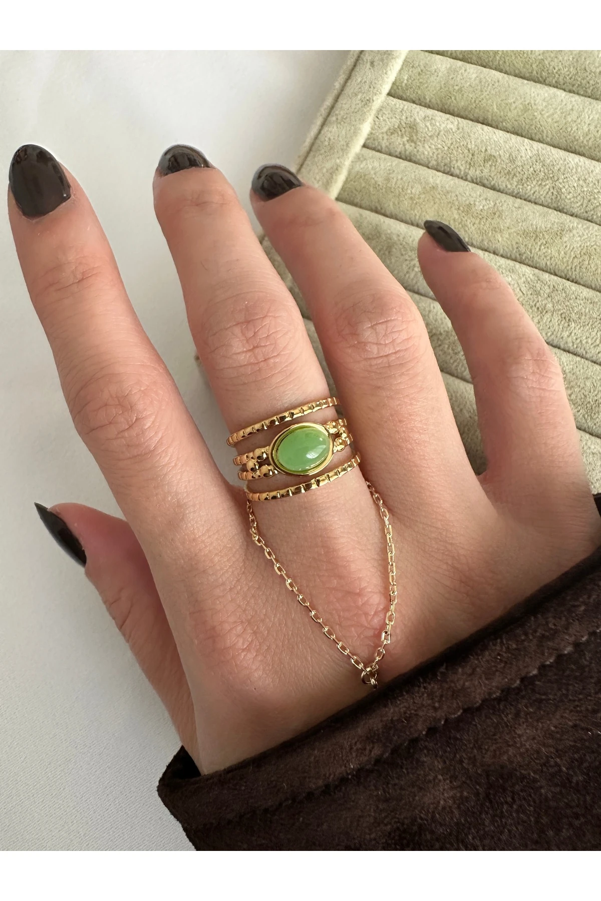 Yeşil Taşlı Çelik Yüzük