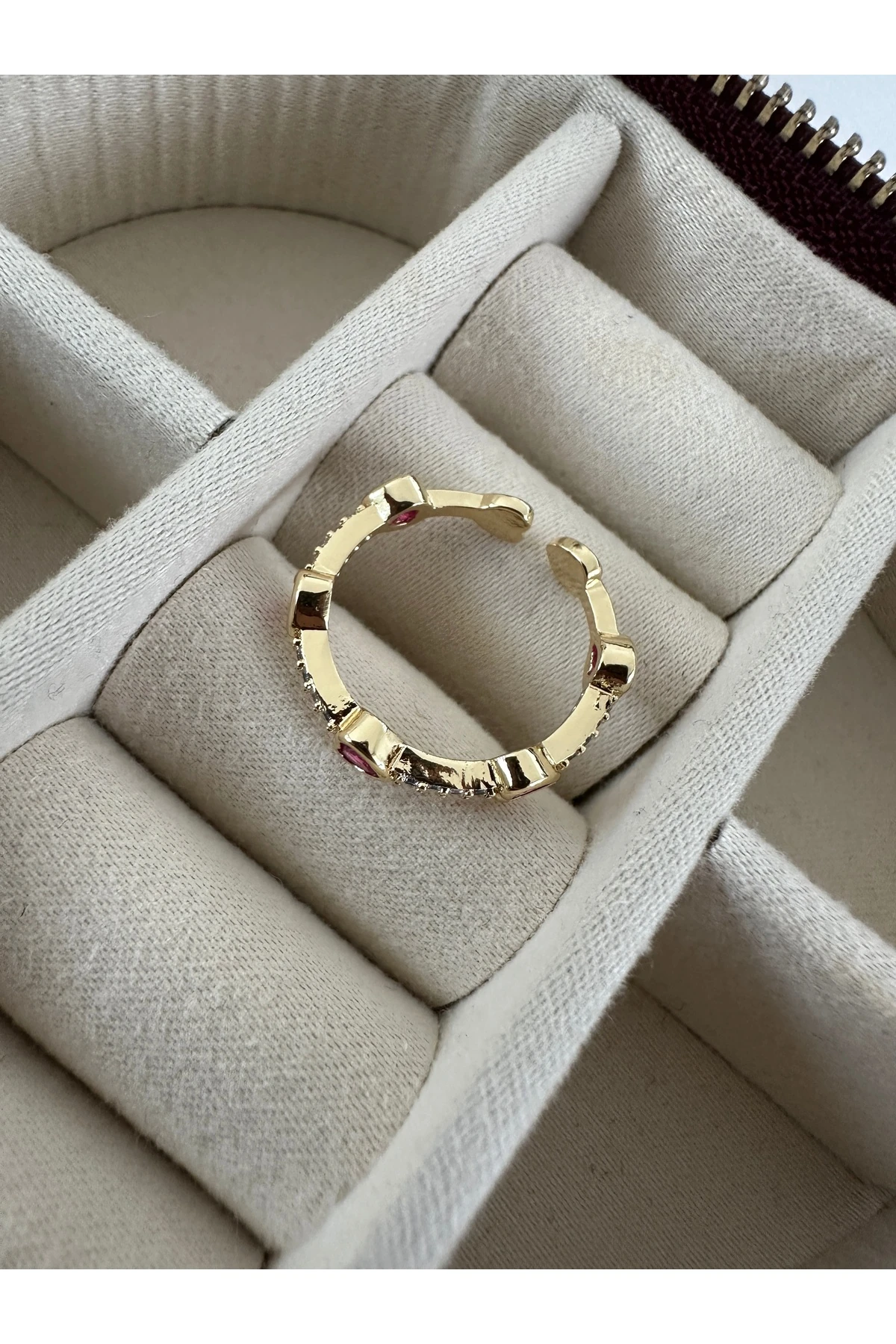 Renkli Sıralı Kalp Yüzük