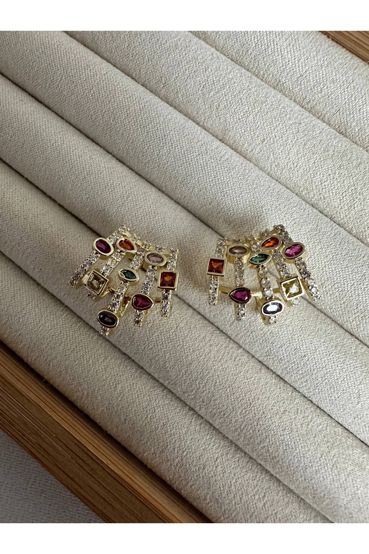 Mix Çok Renkli Küpe