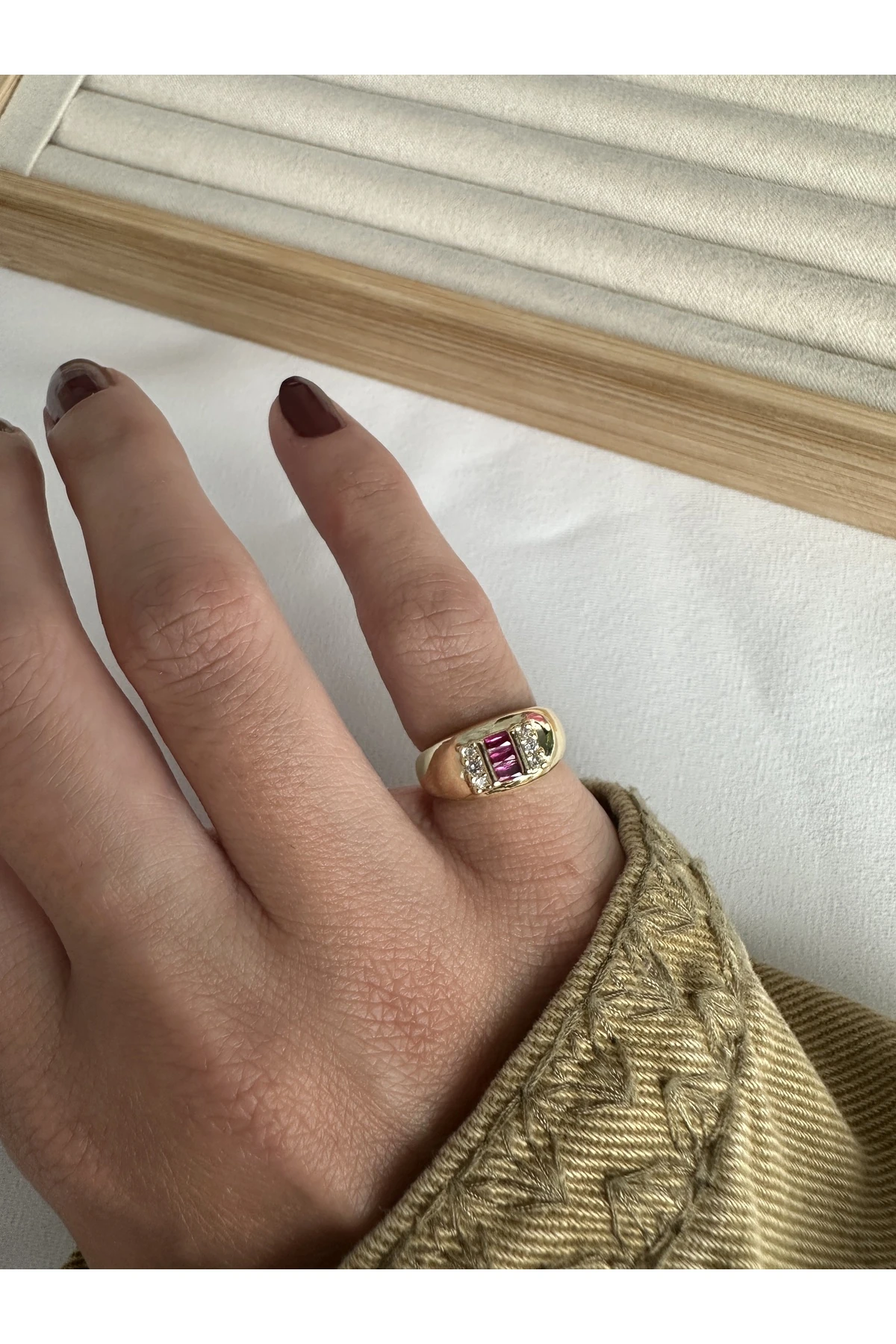 Baget Taşlı Serçe Parmak Yüzüğü