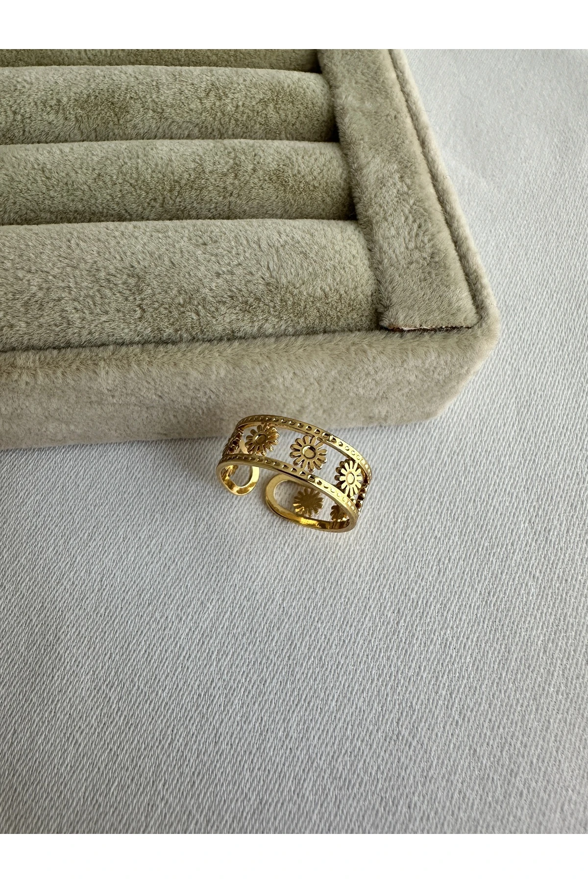 Çiçek Tamtur Çelik Yüzük