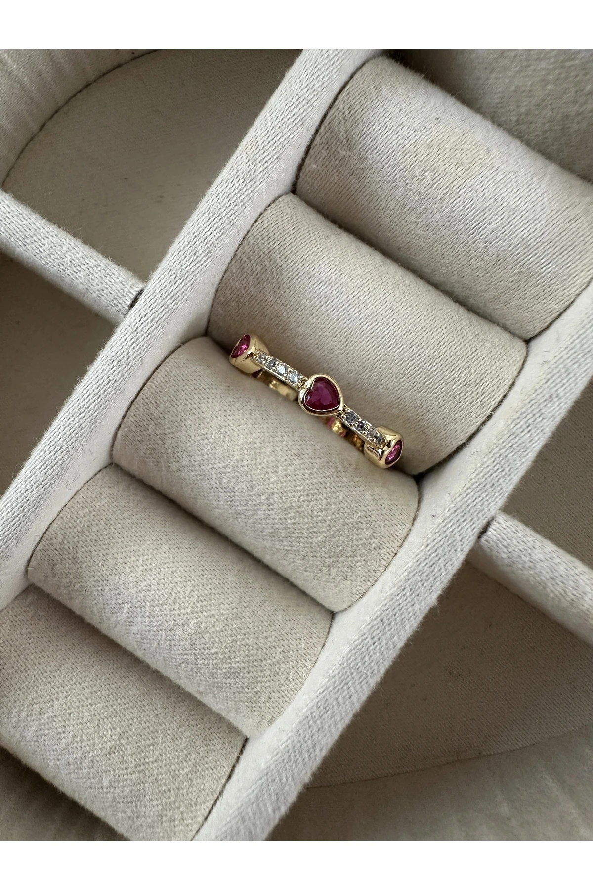 Renkli Sıralı Kalp Yüzük