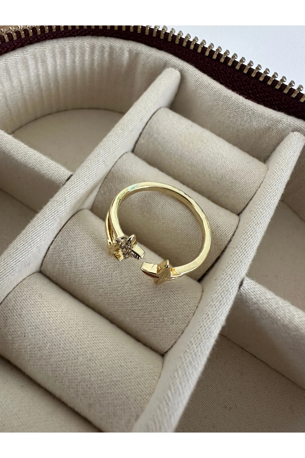 Sarmal Yıldız Yüzük