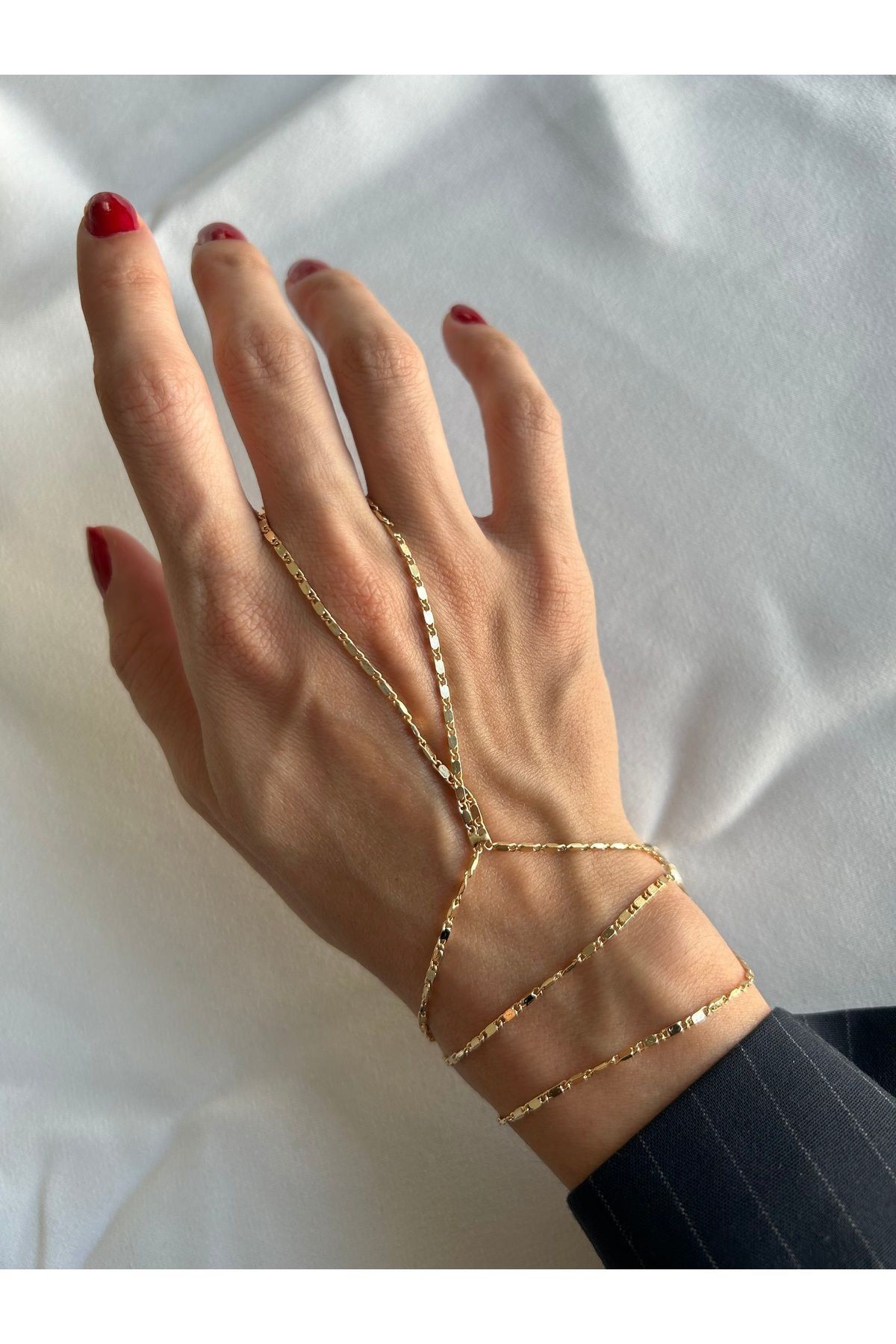 Gold Klasik Model Zincir Şahmeran