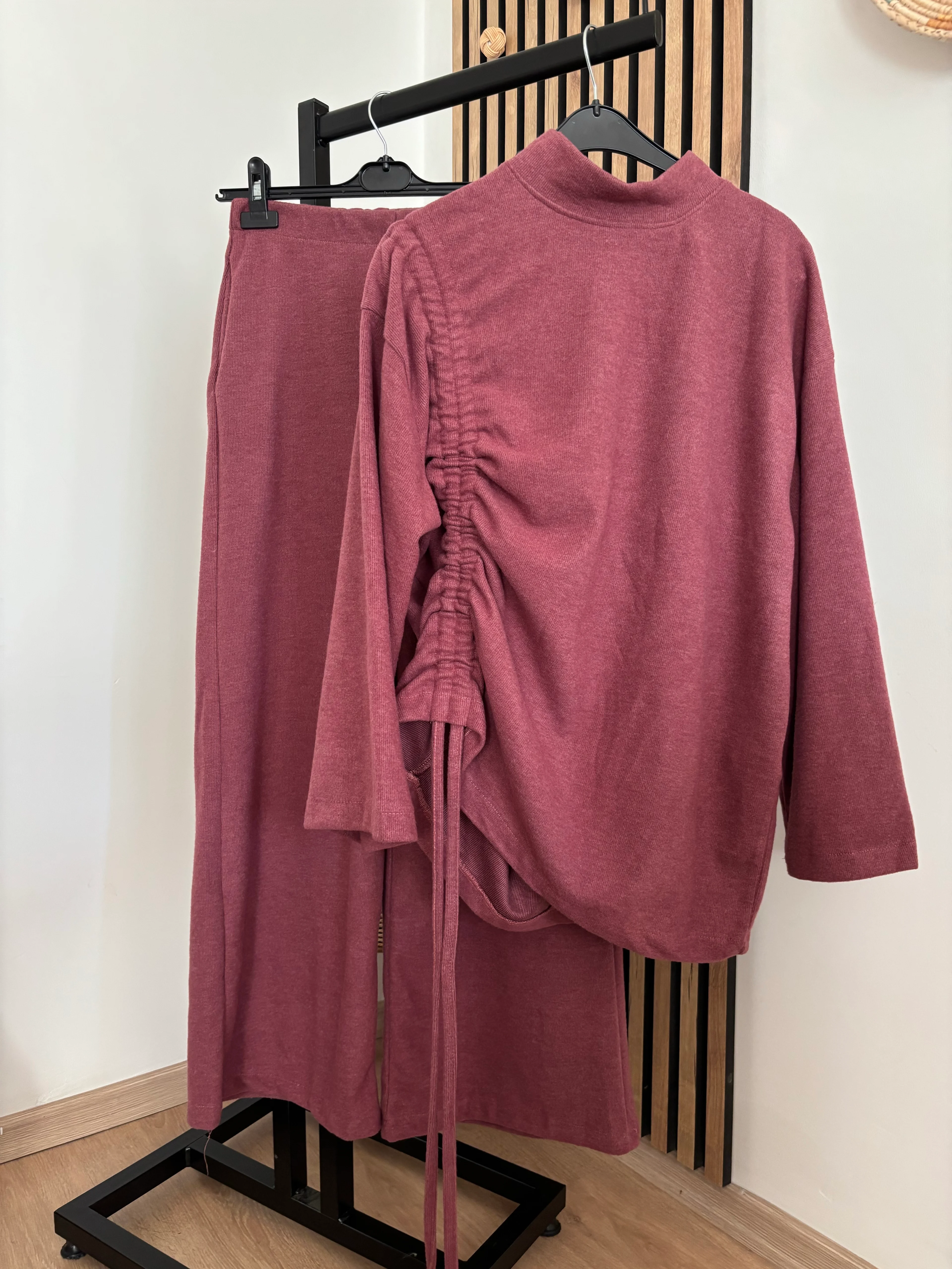 Bluzu Biye Büzgülü Takım